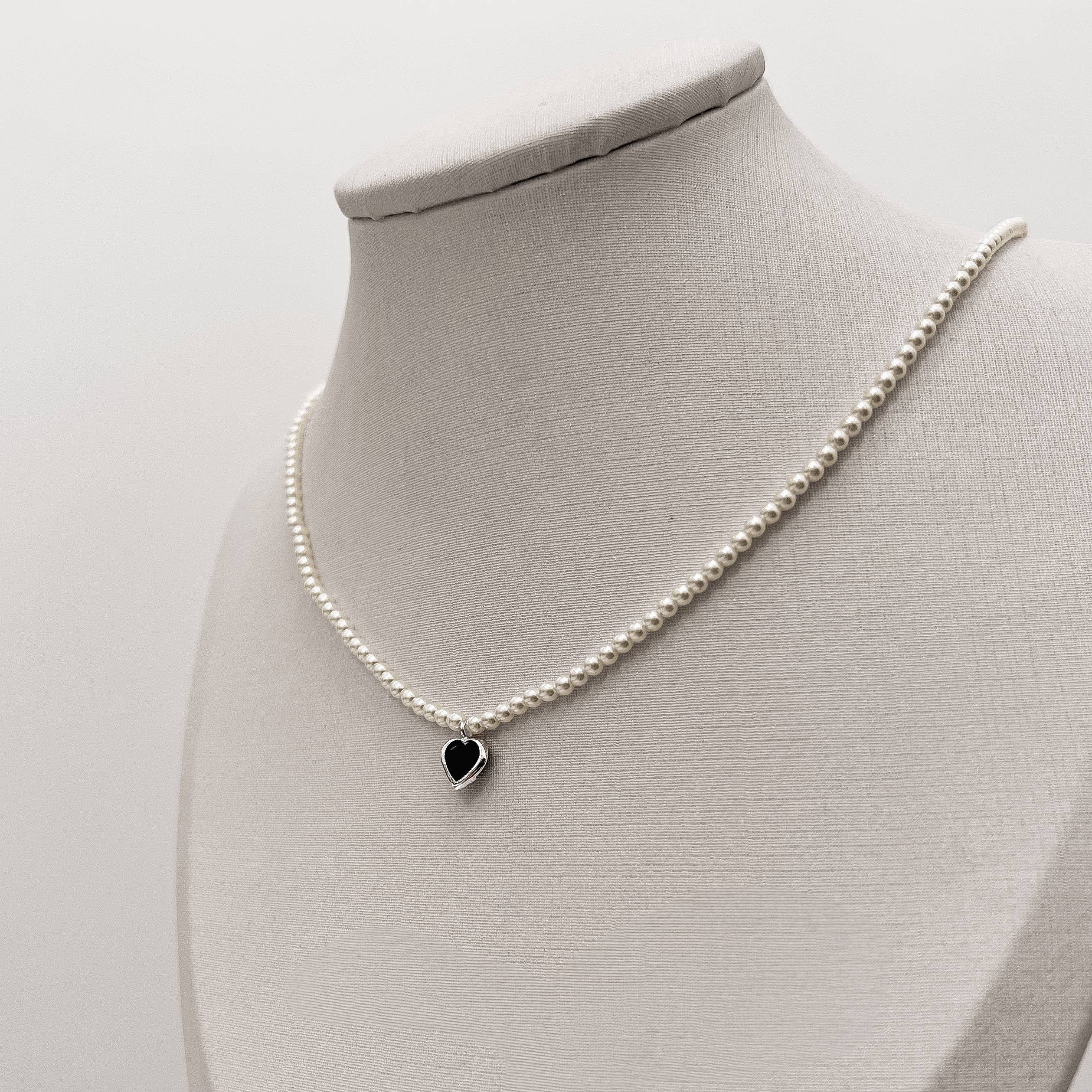 Imagem Secundária Choker pérola 2.5mm pingente zircônia coração ônix 6mm 40+5cm