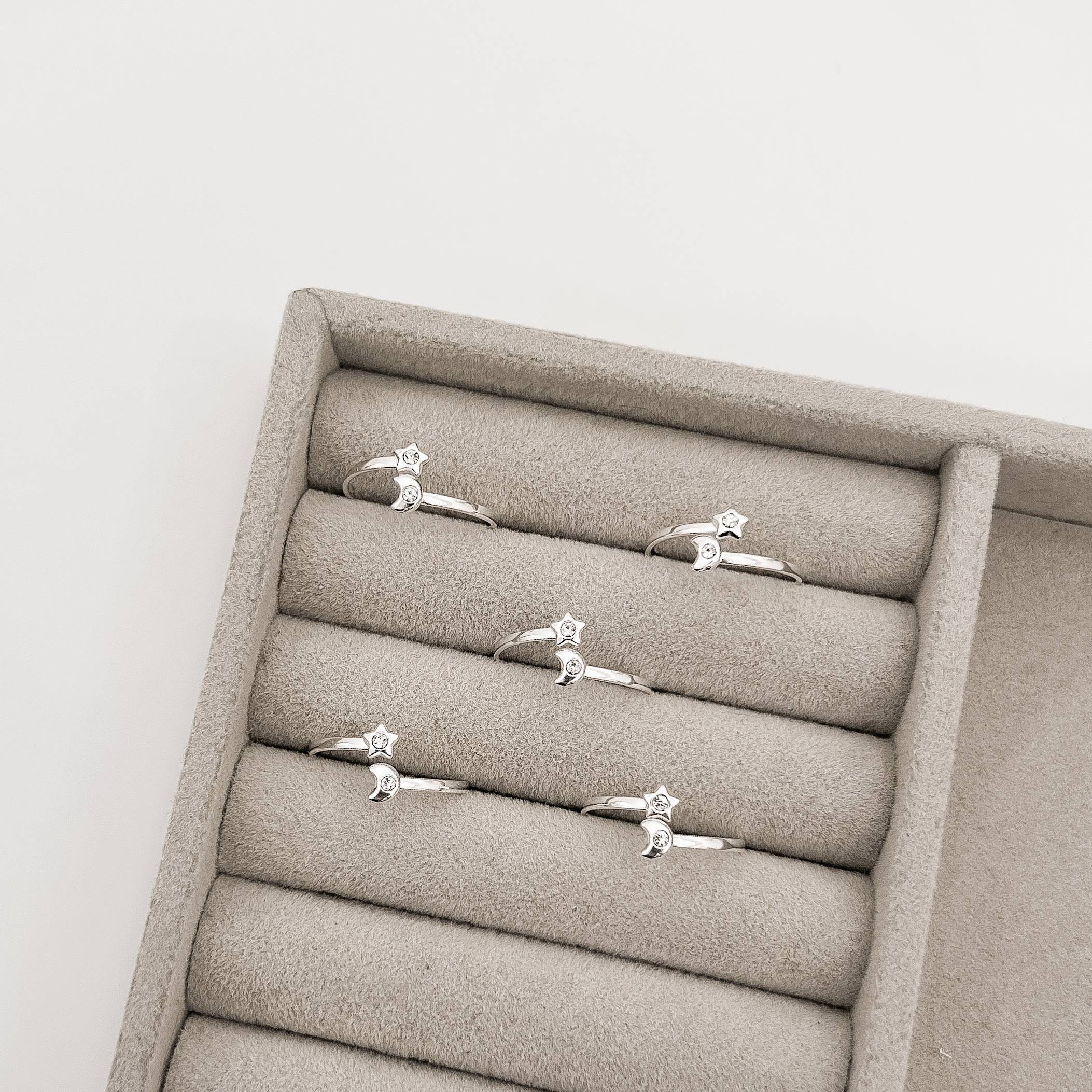 Imagem Anel lua e estrela com zircônia regulável P