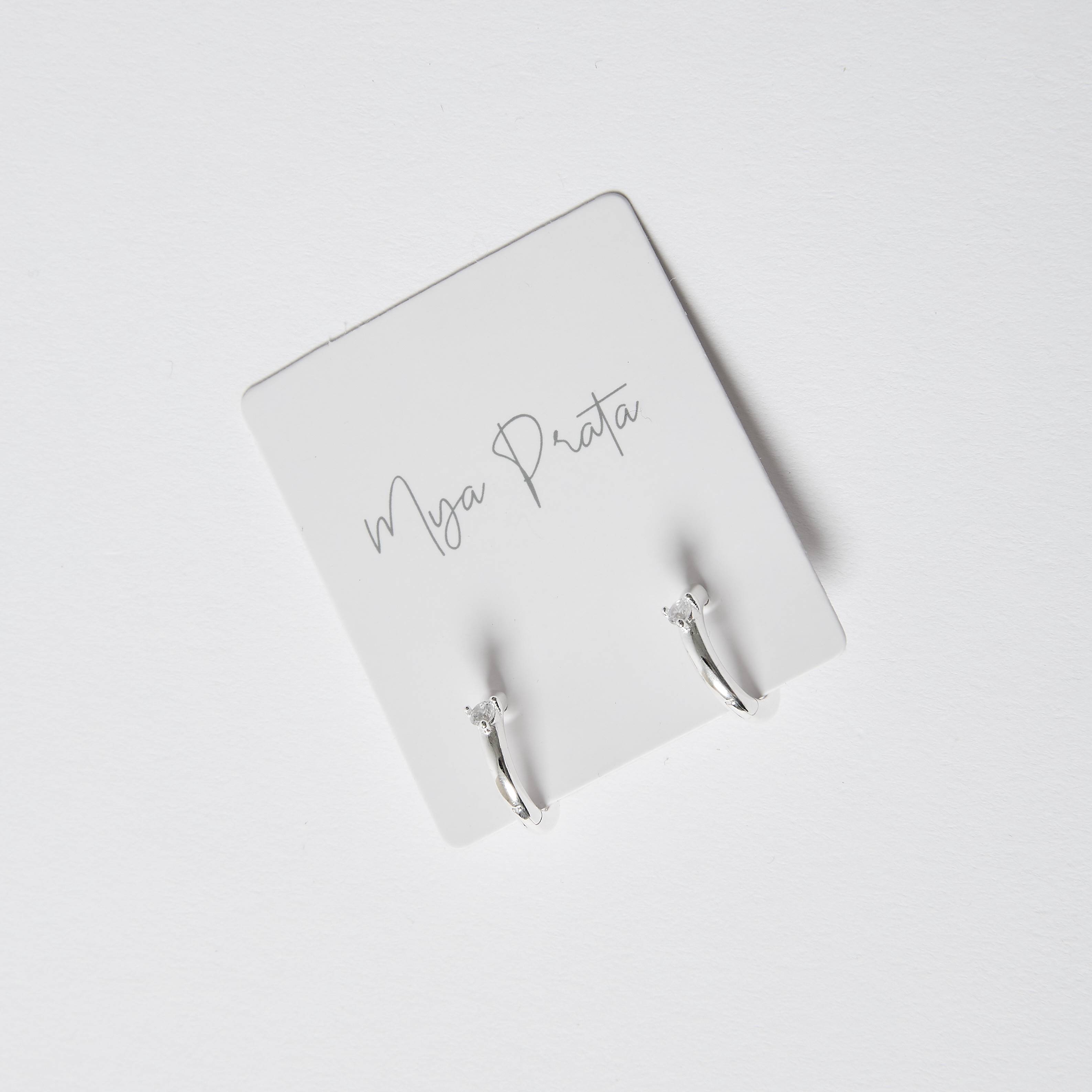 Imagem Secundária Argola click detalhe zircônia 13mm