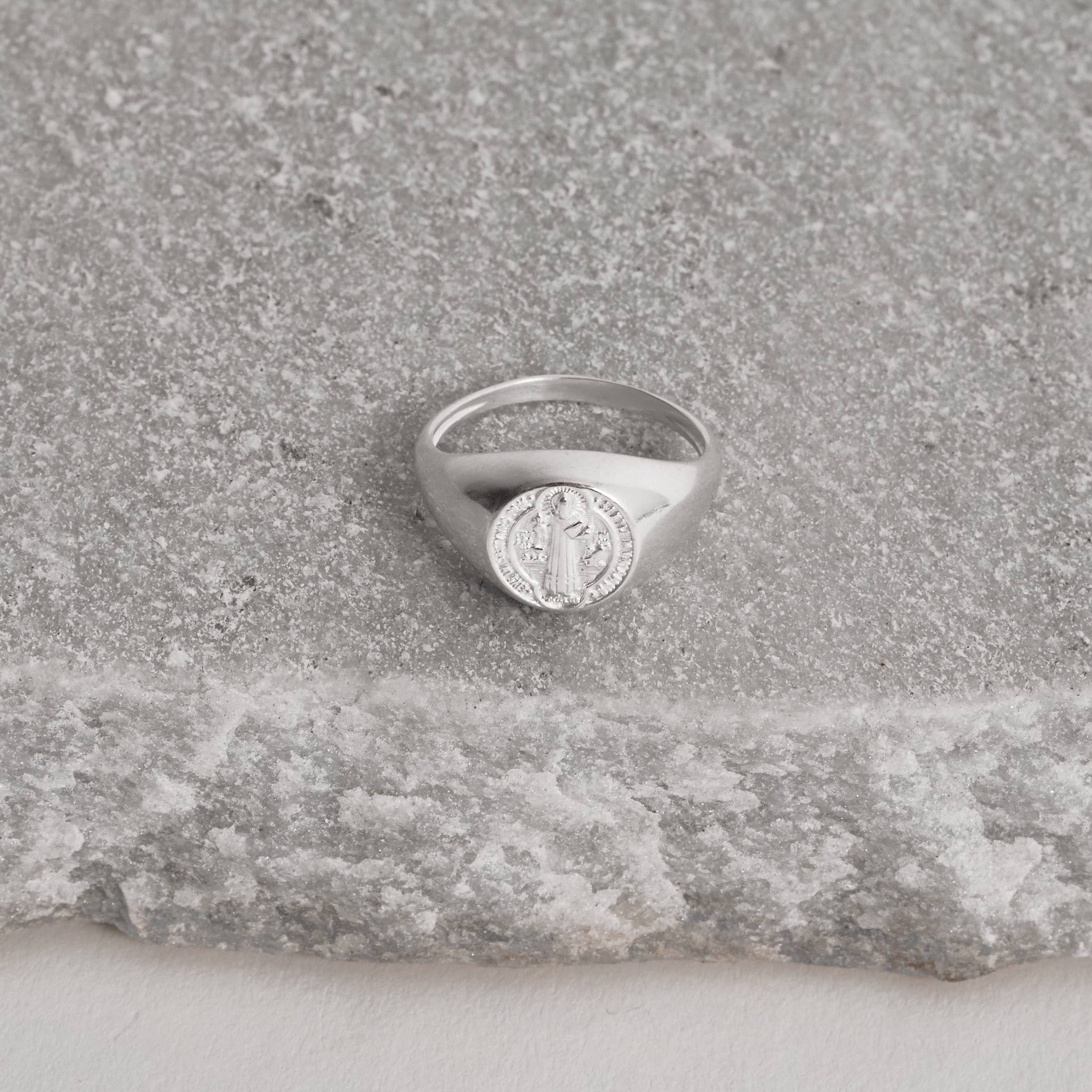 Imagem Secundária Anel largo medalha São Bento 