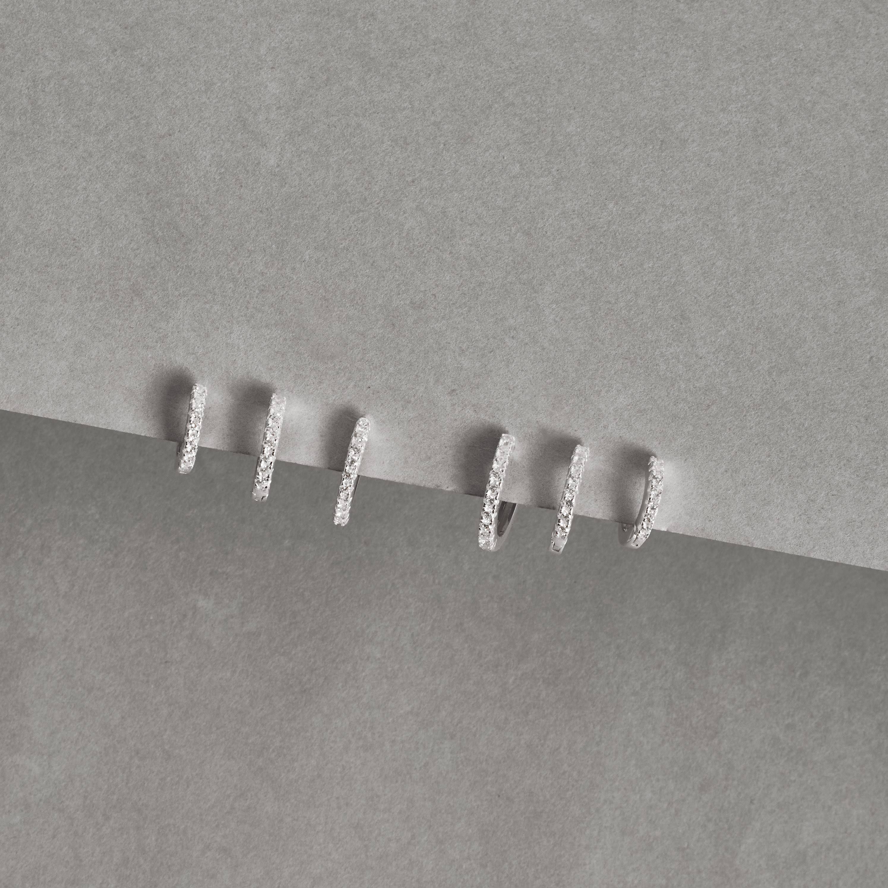 Trio argolas click redonda 9, 10 e 12mm cravejada