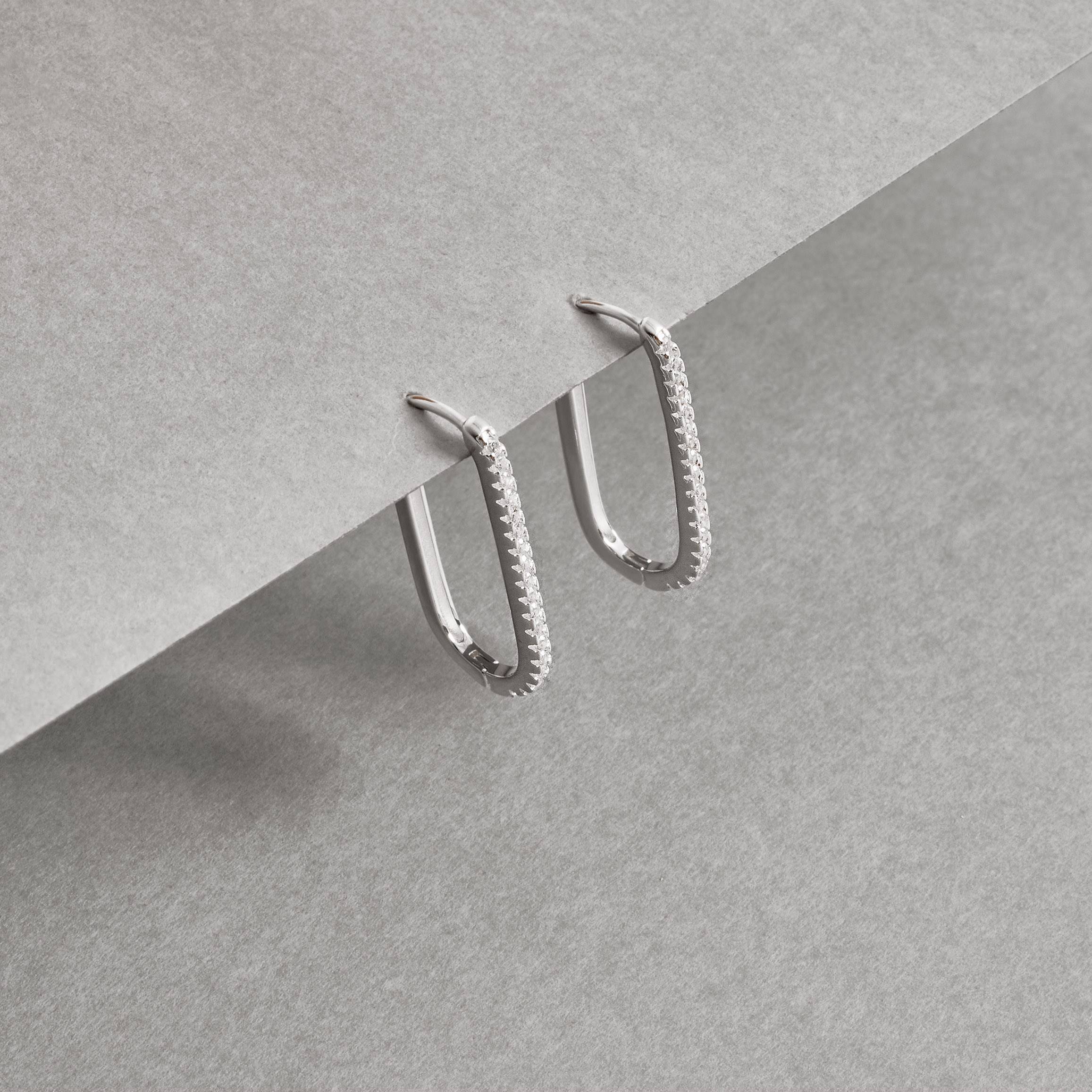 Imagem Argola click cravejada 23mm 