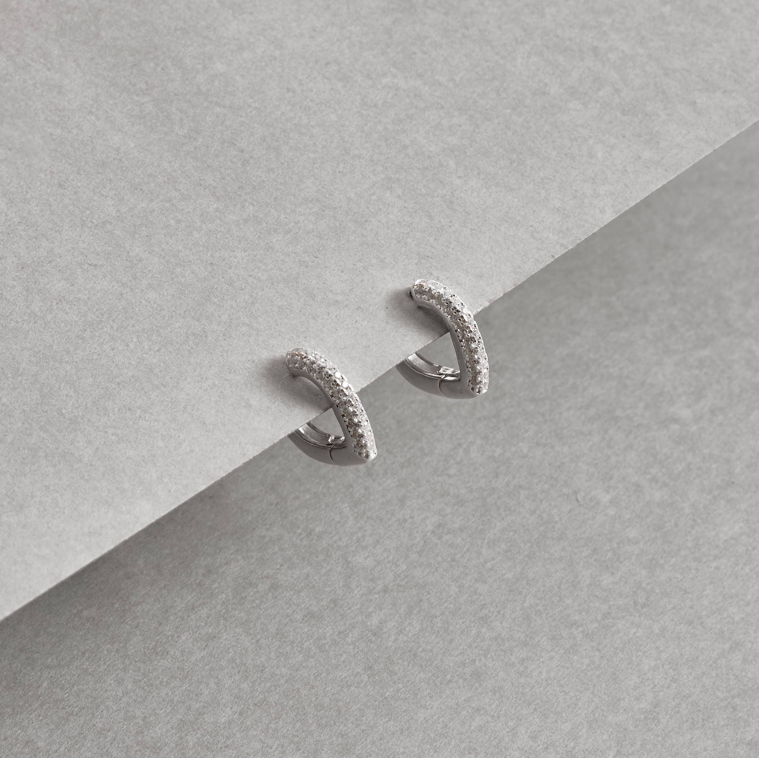 Imagem Argola click gota 12mm triplo cravejado