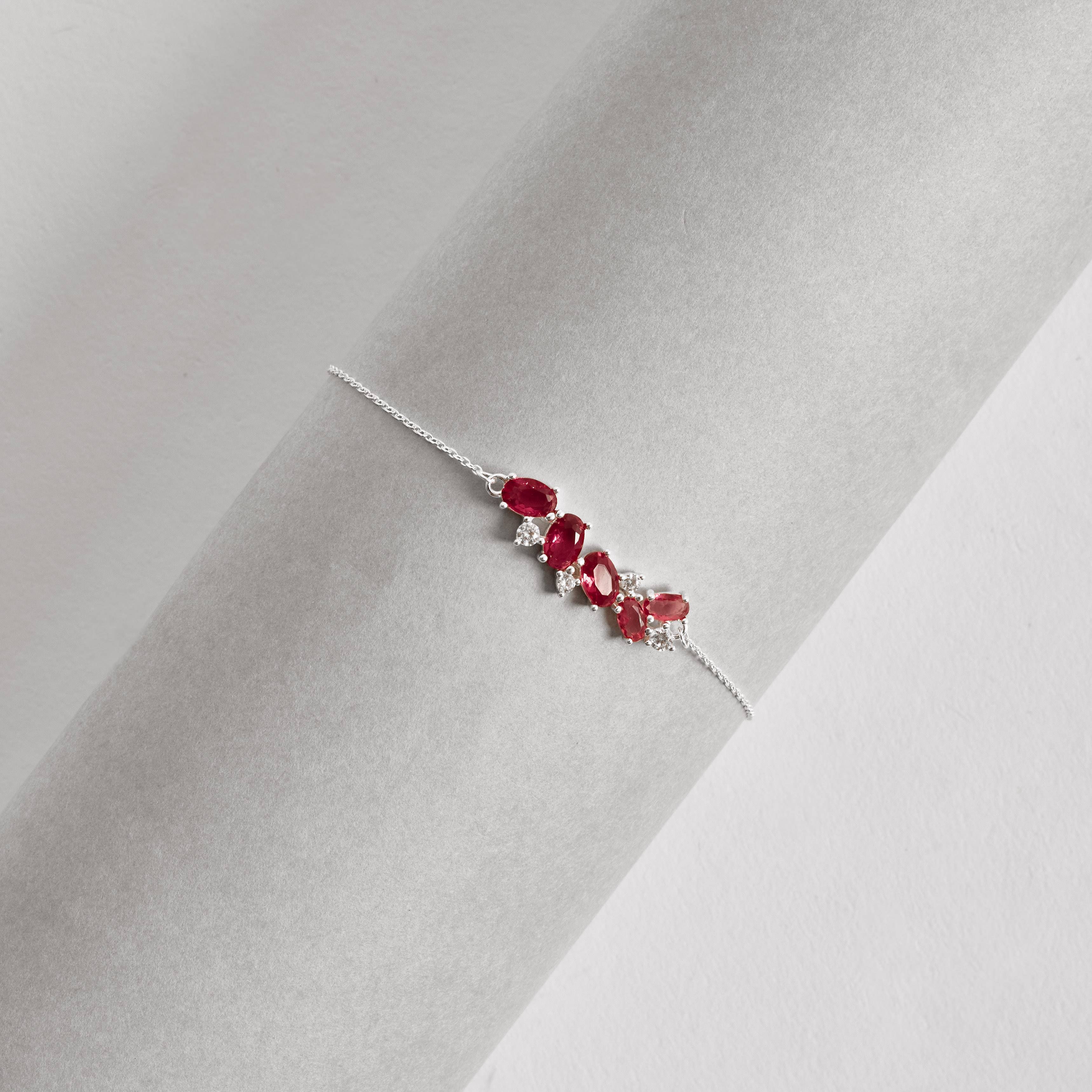 Imagem Secundária Pulseira entremeio zircônias redonda e oval cereja 27mm 16+4cm