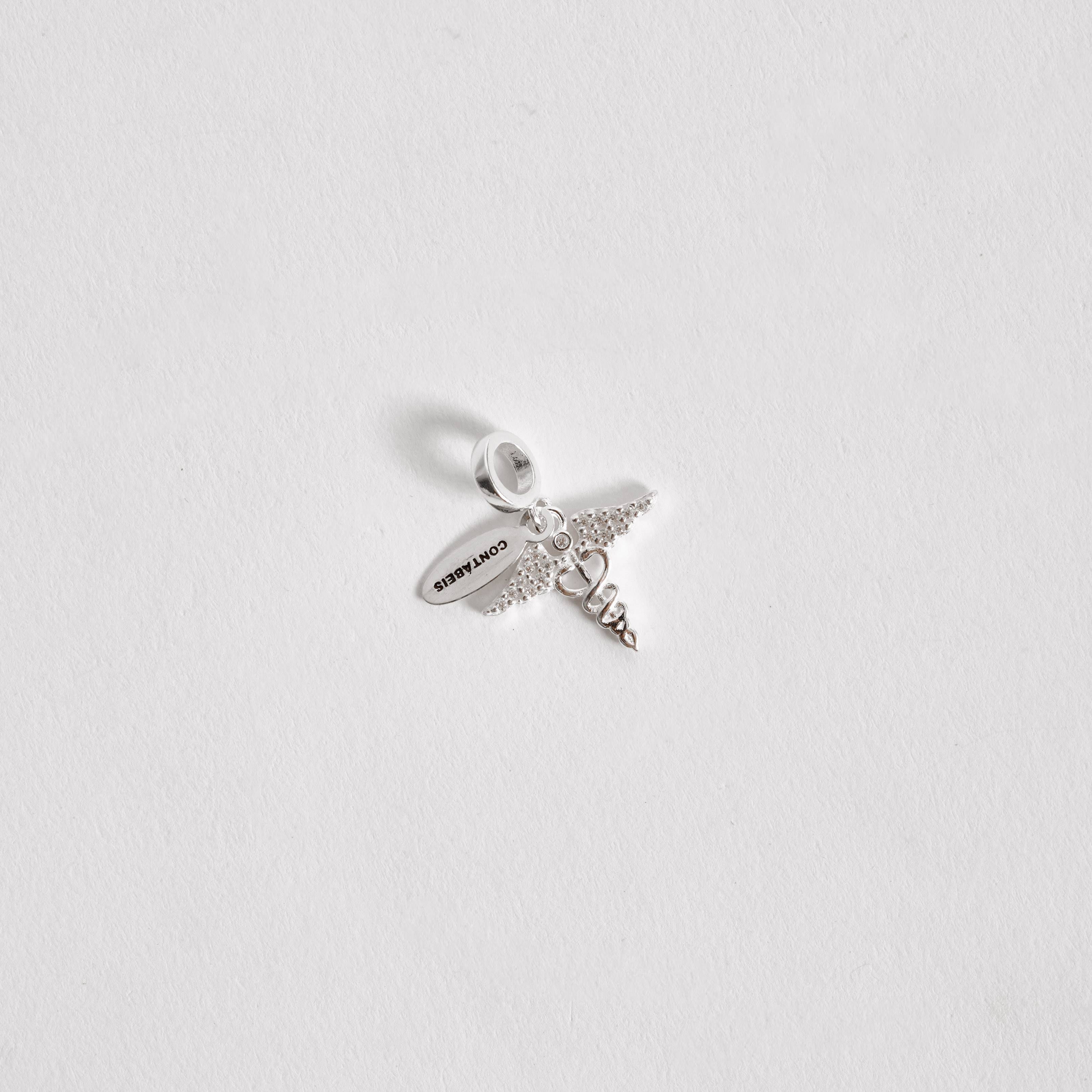 Berloque pingente placa Contábeis com símbolo cravejado 17mm