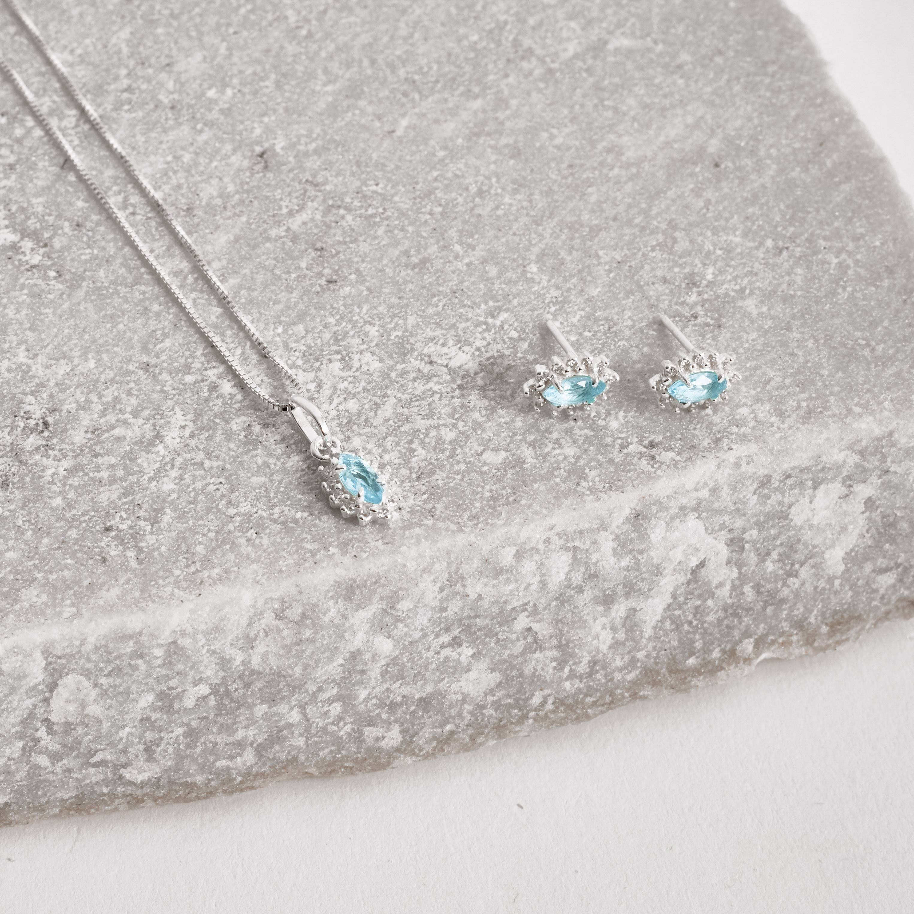 Conjunto brinco e colar zircônia navete azul com cravejado 9mm 45cm