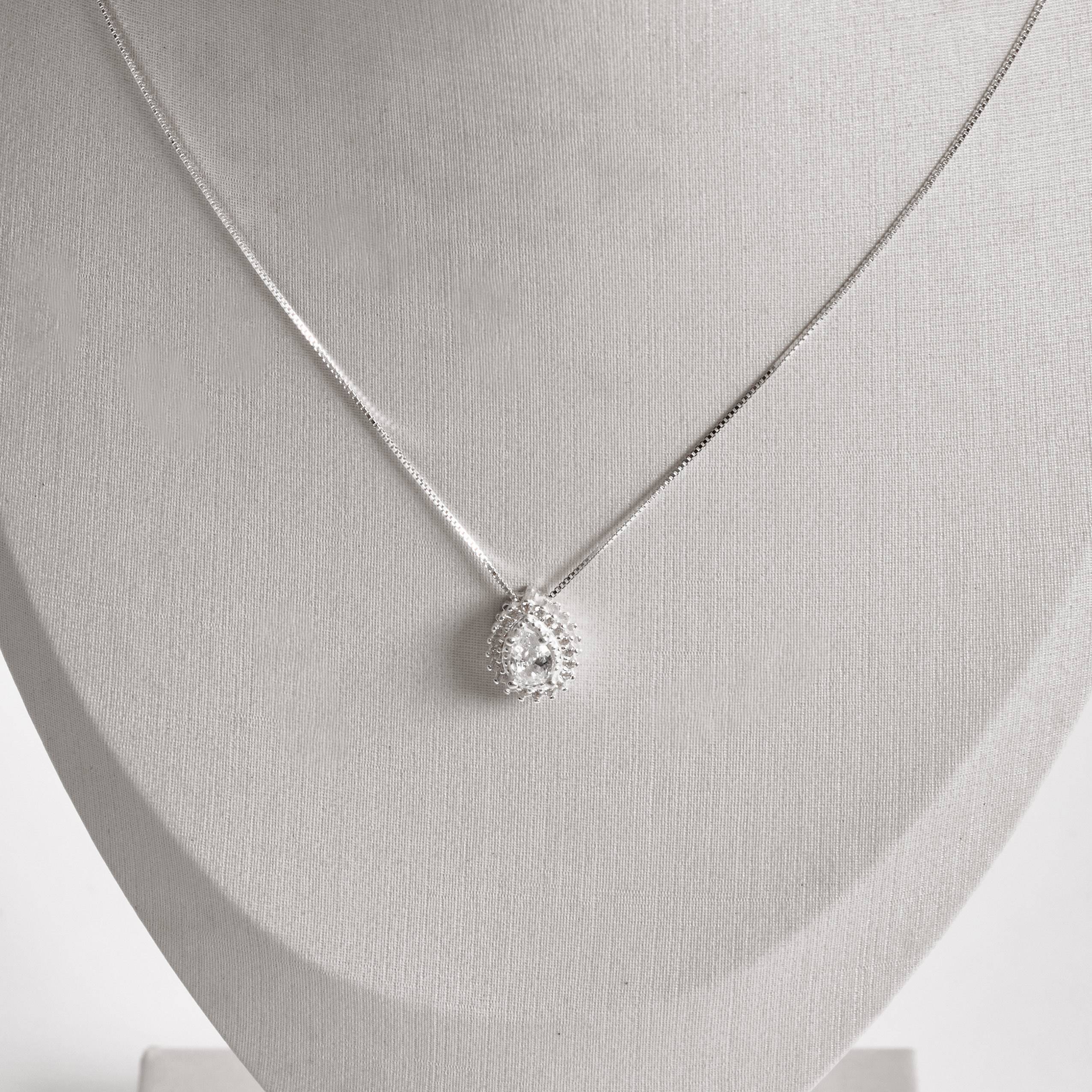 Imagem Colar zircônia gota com cravejado 13mm 45cm