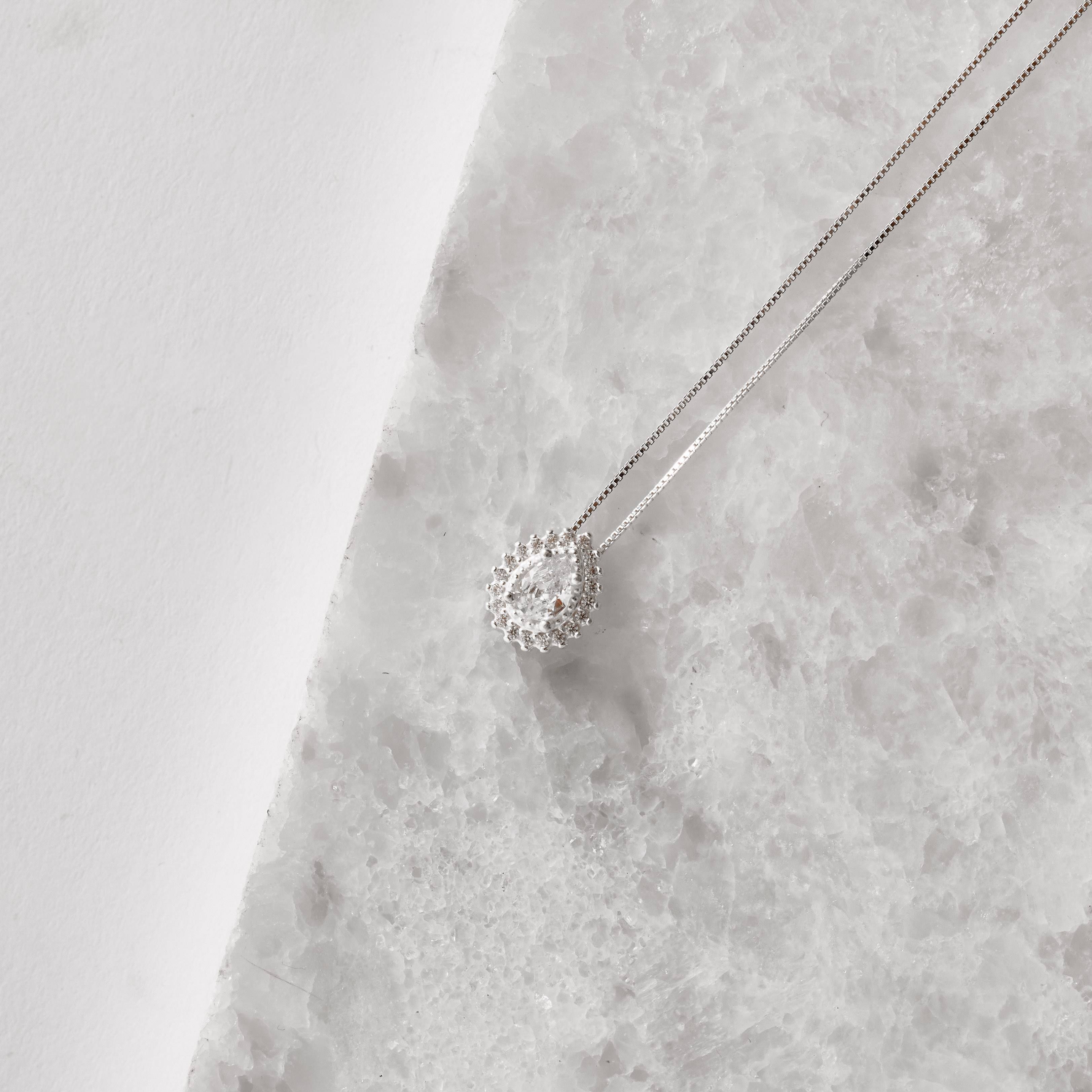 Imagem Secundária Colar zircônia gota com cravejado 13mm 45cm