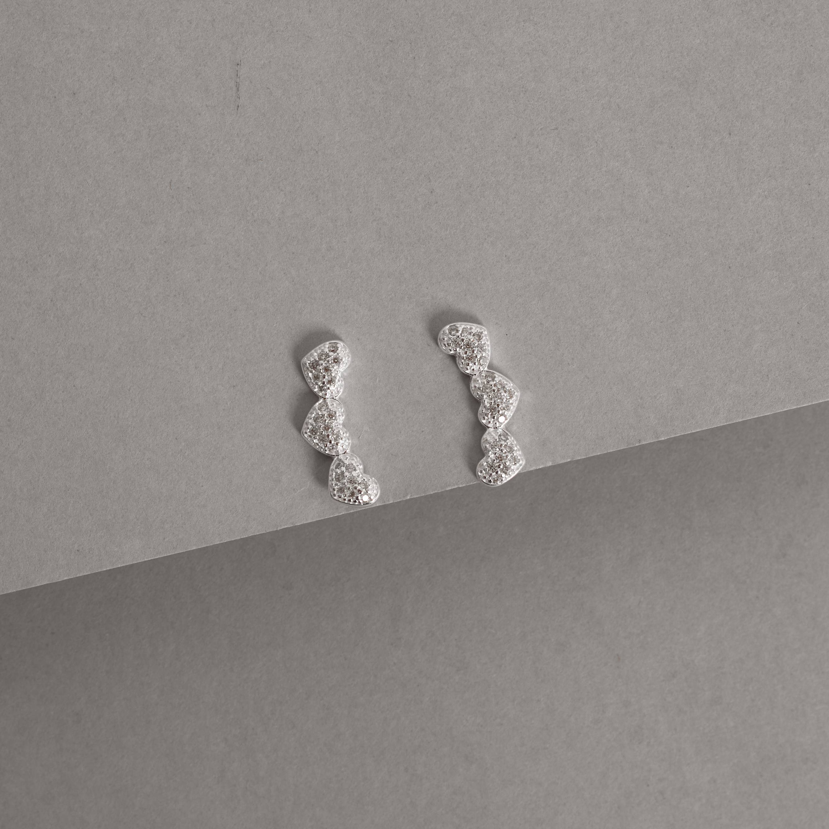 Imagem Brinco 3 corações cravejados 17mm