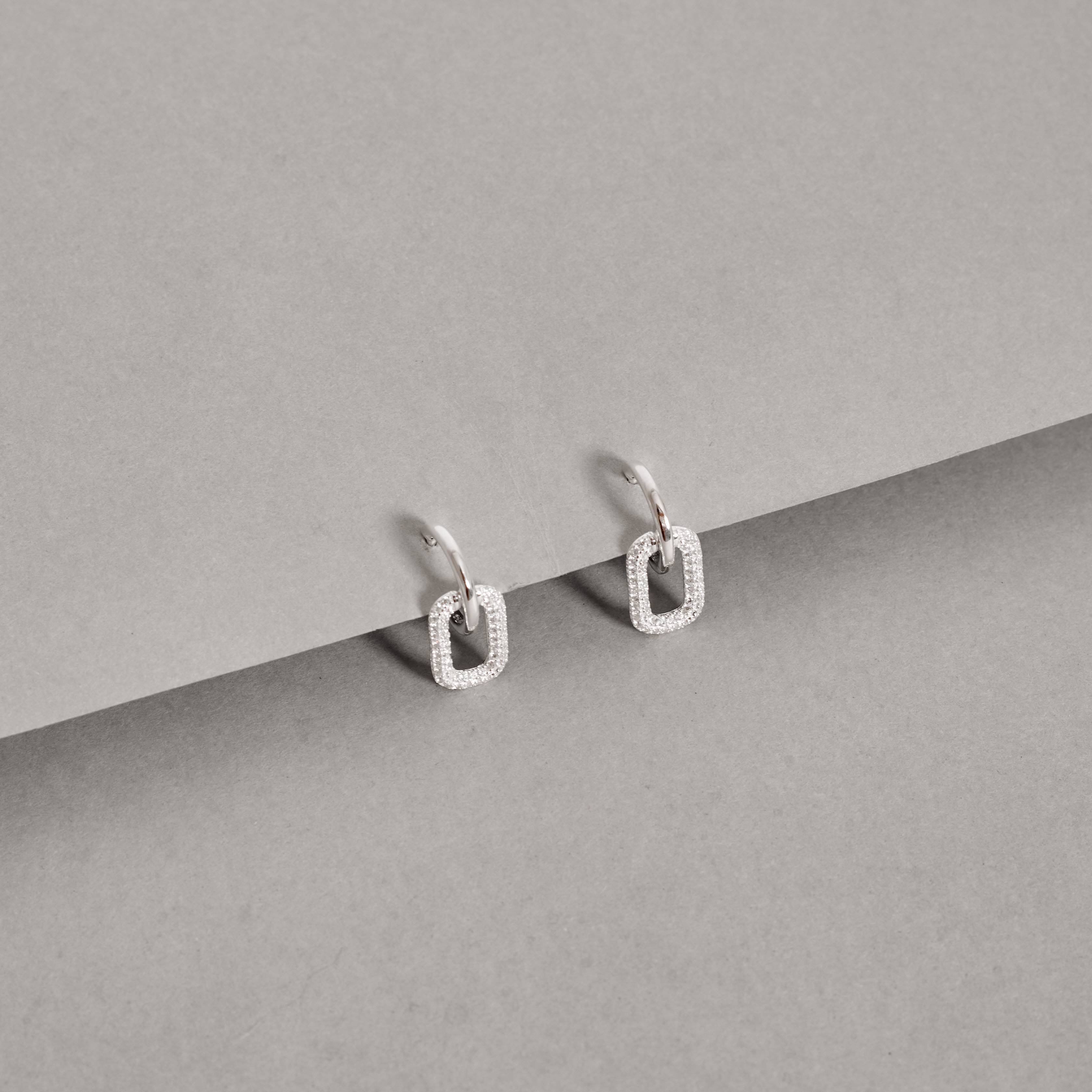 Imagem Secundária Argola click 10mm pingente elo cravejado