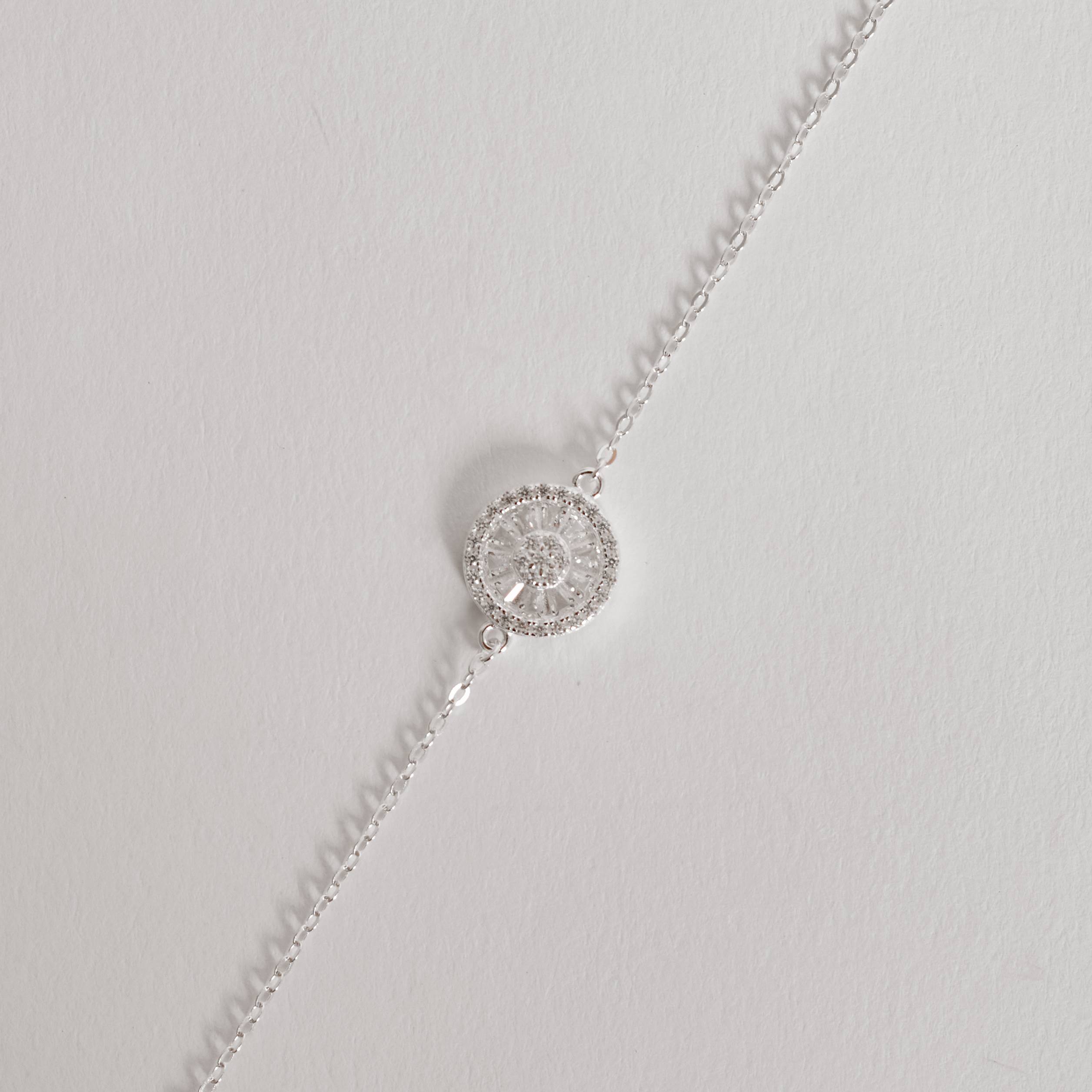 Pulseira entremeio botão cravejado 10mm corrente cadeado 16+4cm