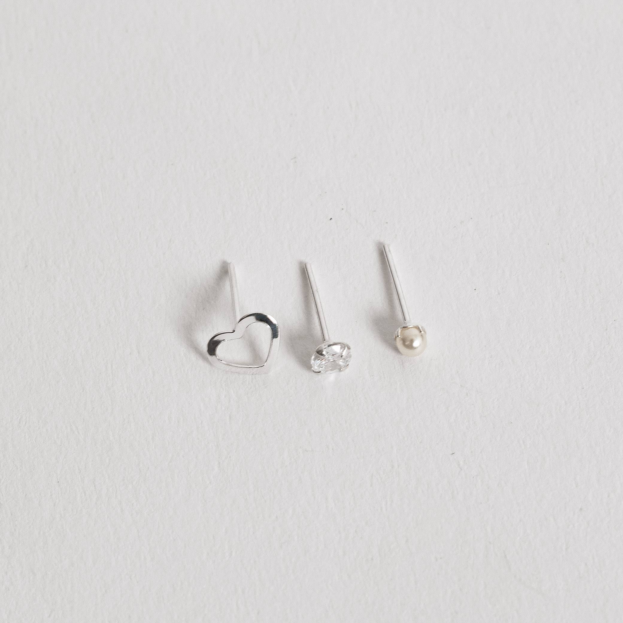 Trio pérola, zircônia e coração vazado