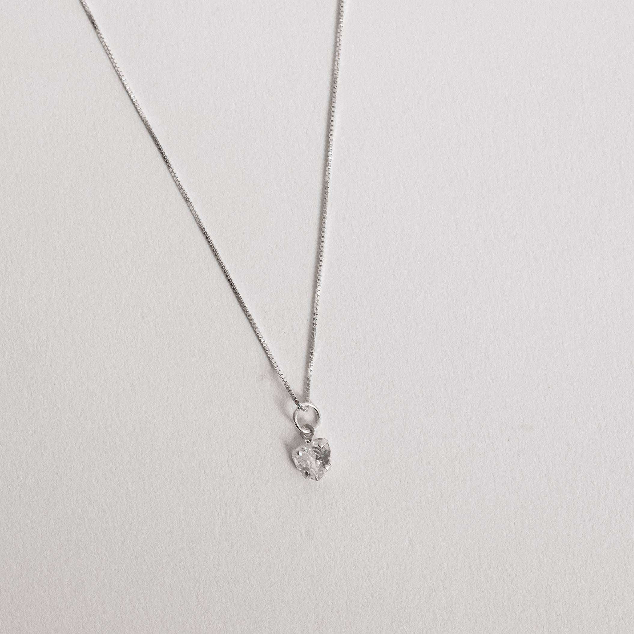 Imagem Colar pingente zircônia coração 6mm 40cm