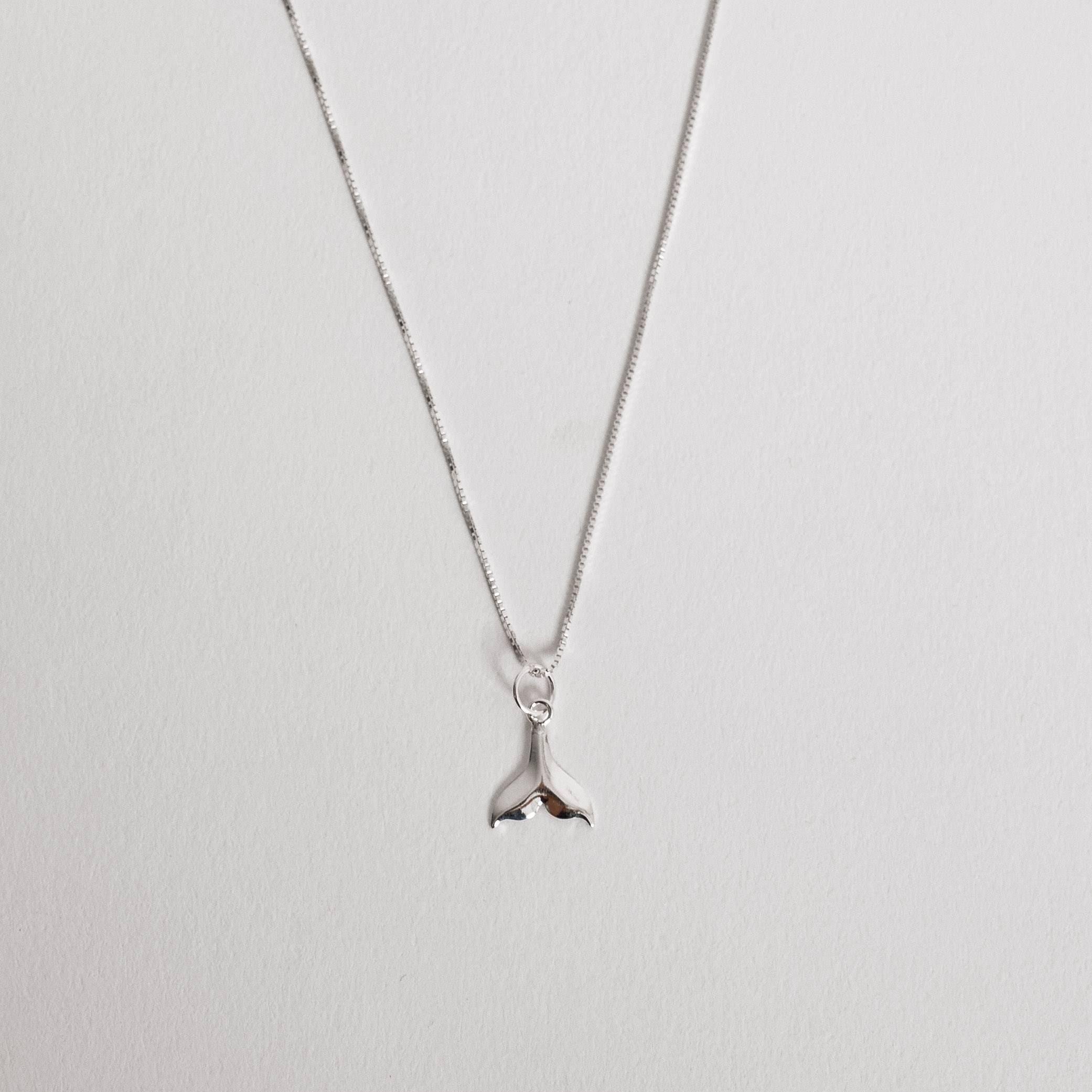 Imagem Secundária Colar pingente sereia 8mm 40cm