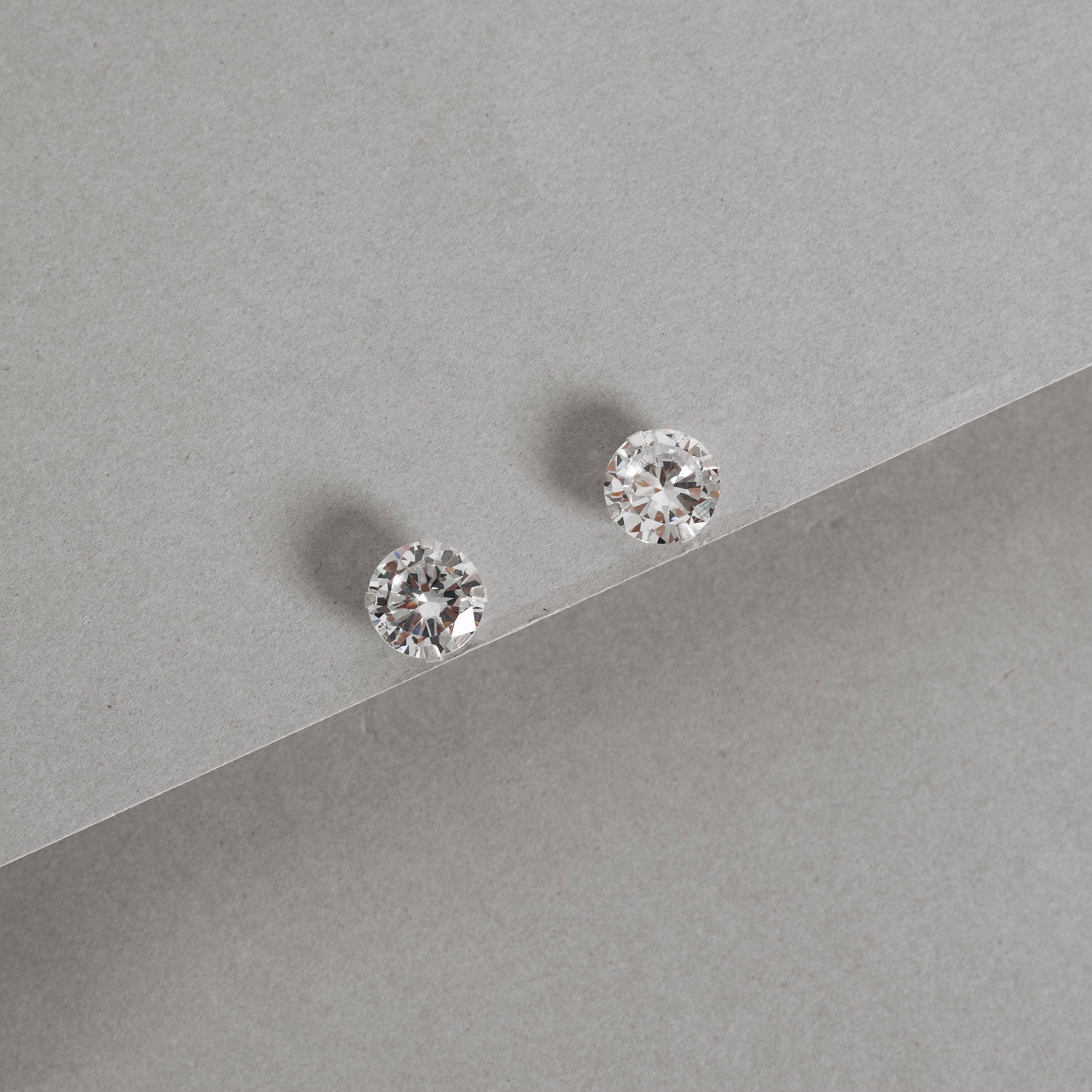 Imagem Secundária Brinco zircônia redonda cristal 9mm