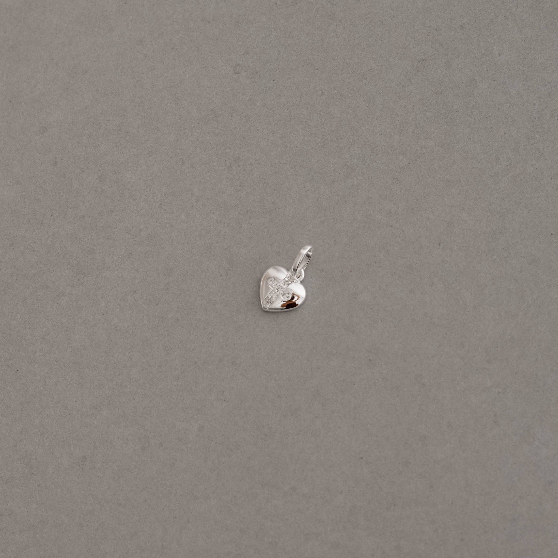 Pingente coração com cruz cravejada 8mm