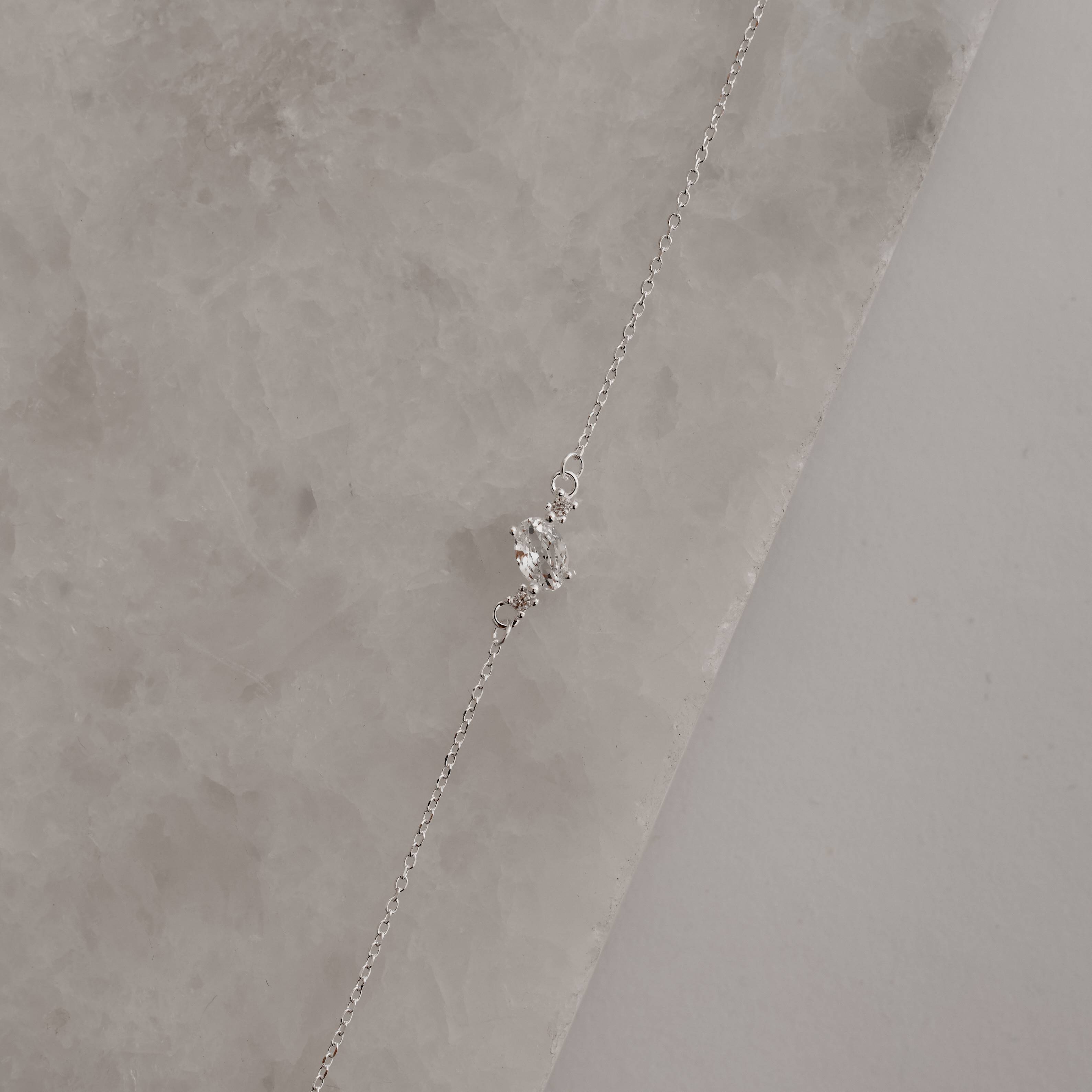 Pulseira entremeio zircônias redonda e oval 11mm 16+4cm