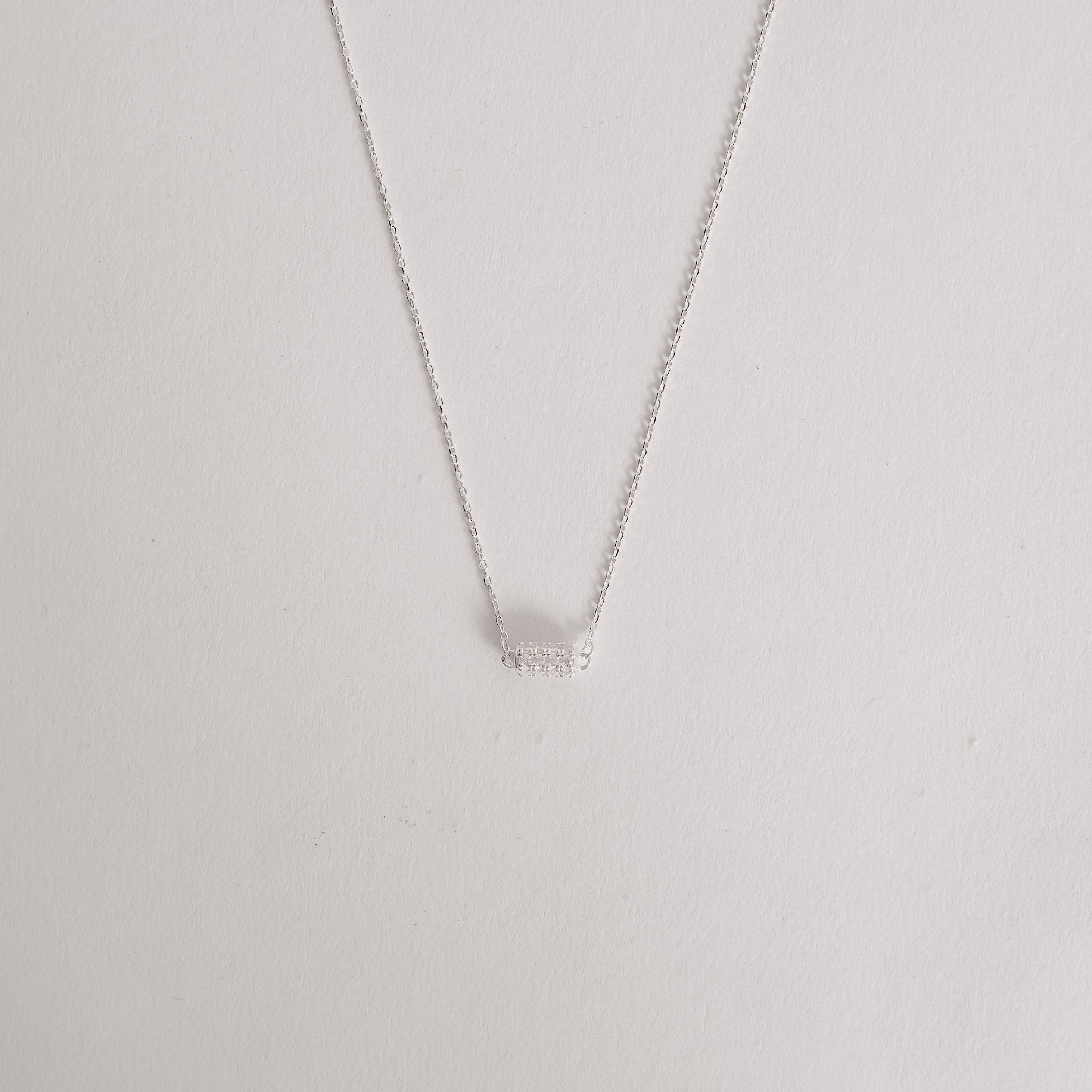 Colar entremeio bastão cravejado 7mm 40+5cm