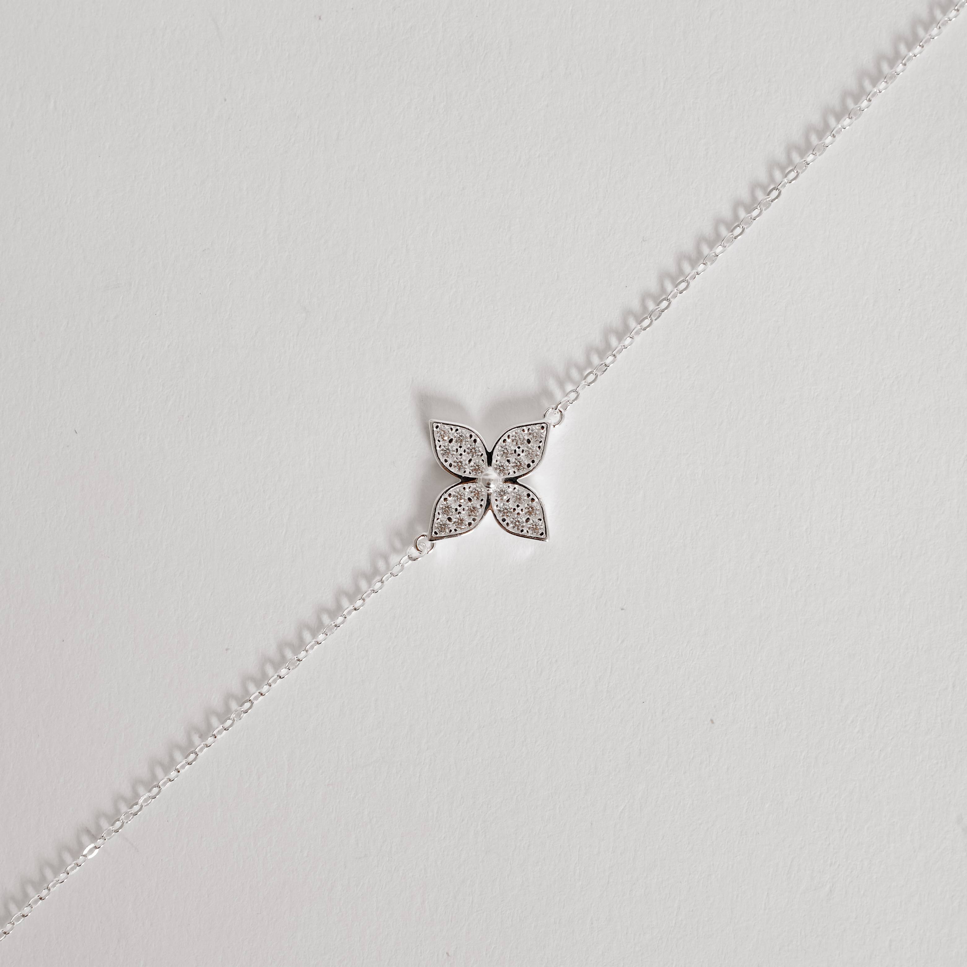 Pulseira entremeio flor cravejada 15mm 16+4cm