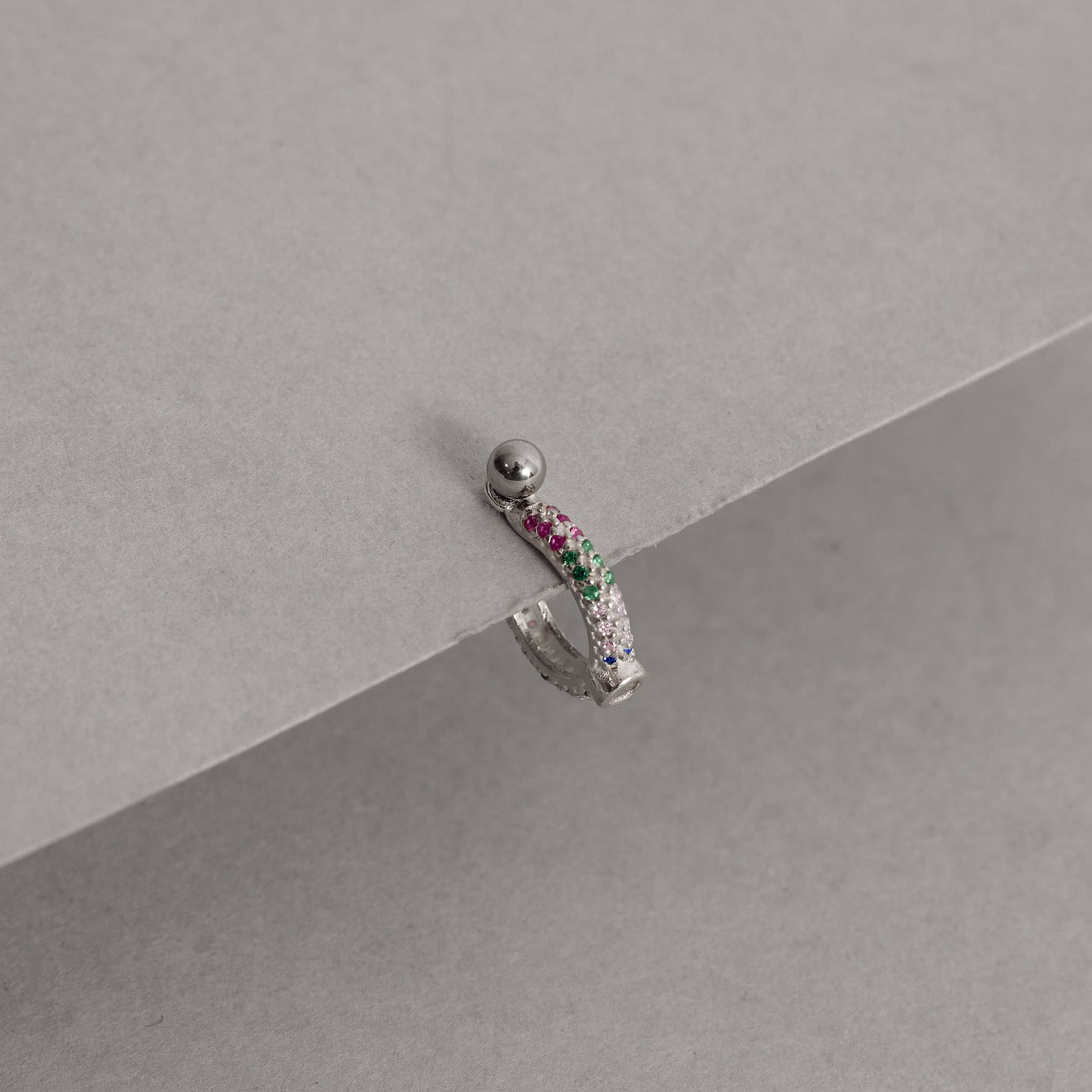 Piercing cravejado duplo colorido detalhe zircônia haste