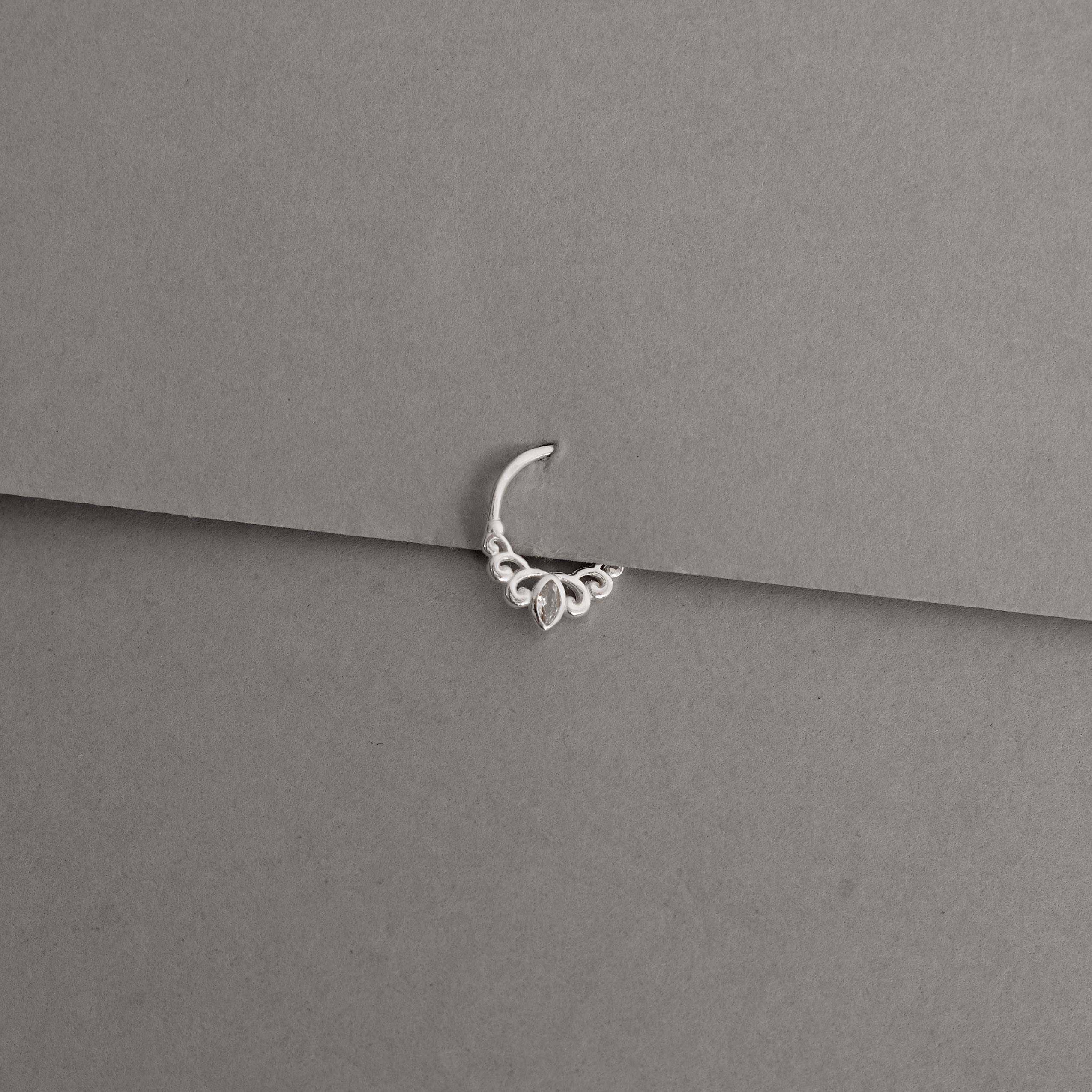 Piercing argola zircônia navete 9mm