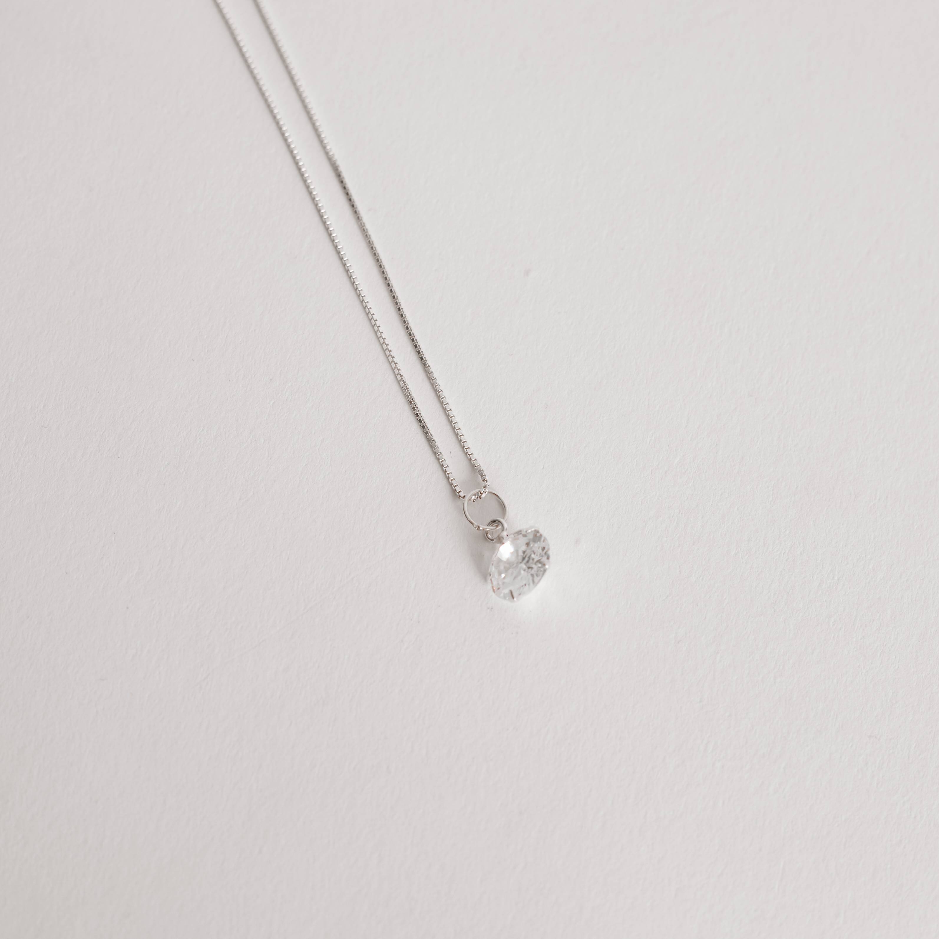 Imagem Colar pingente zircônia redonda cristal 8mm 45cm