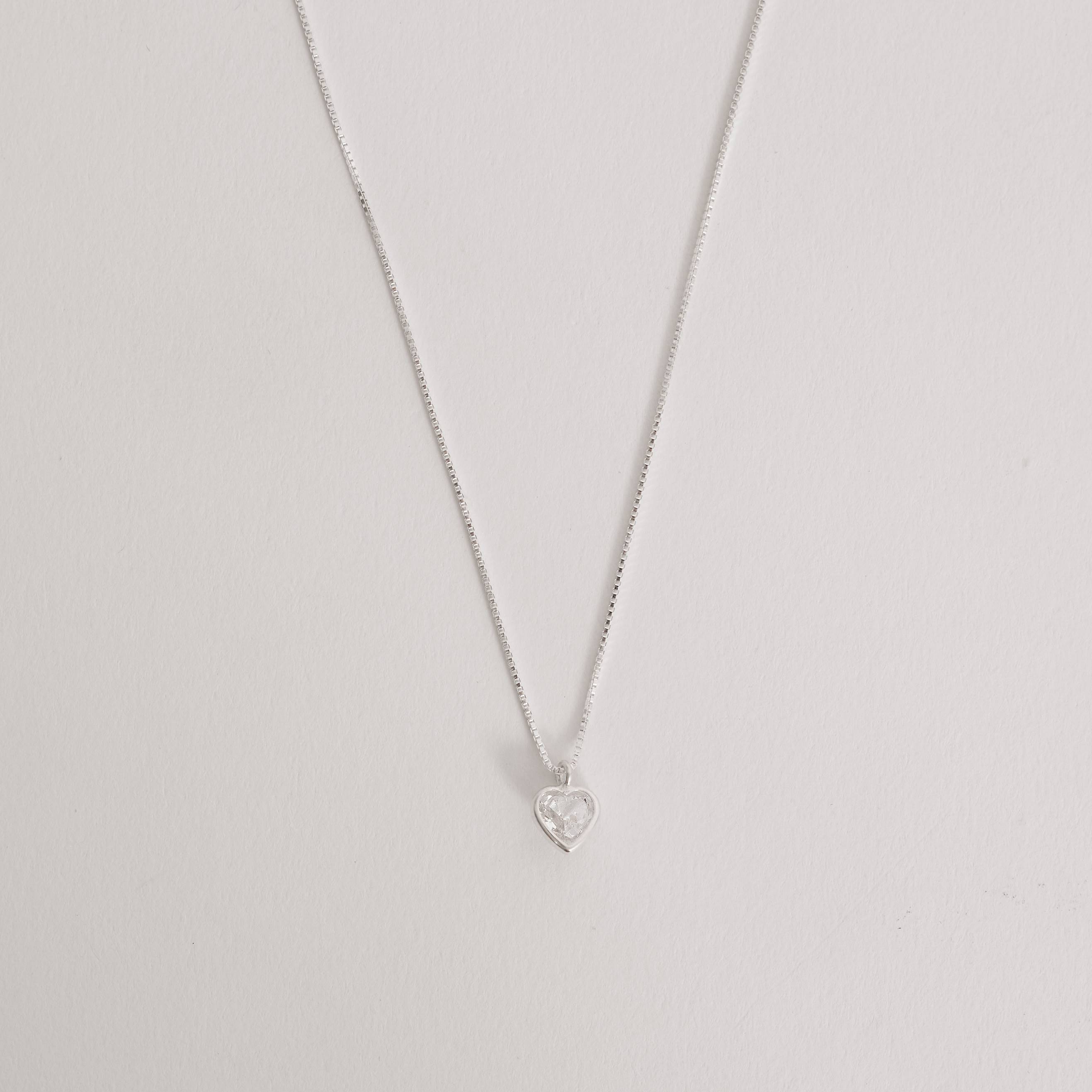 Imagem Secundária Colar zircônia coração cristal embutida 6mm 40cm