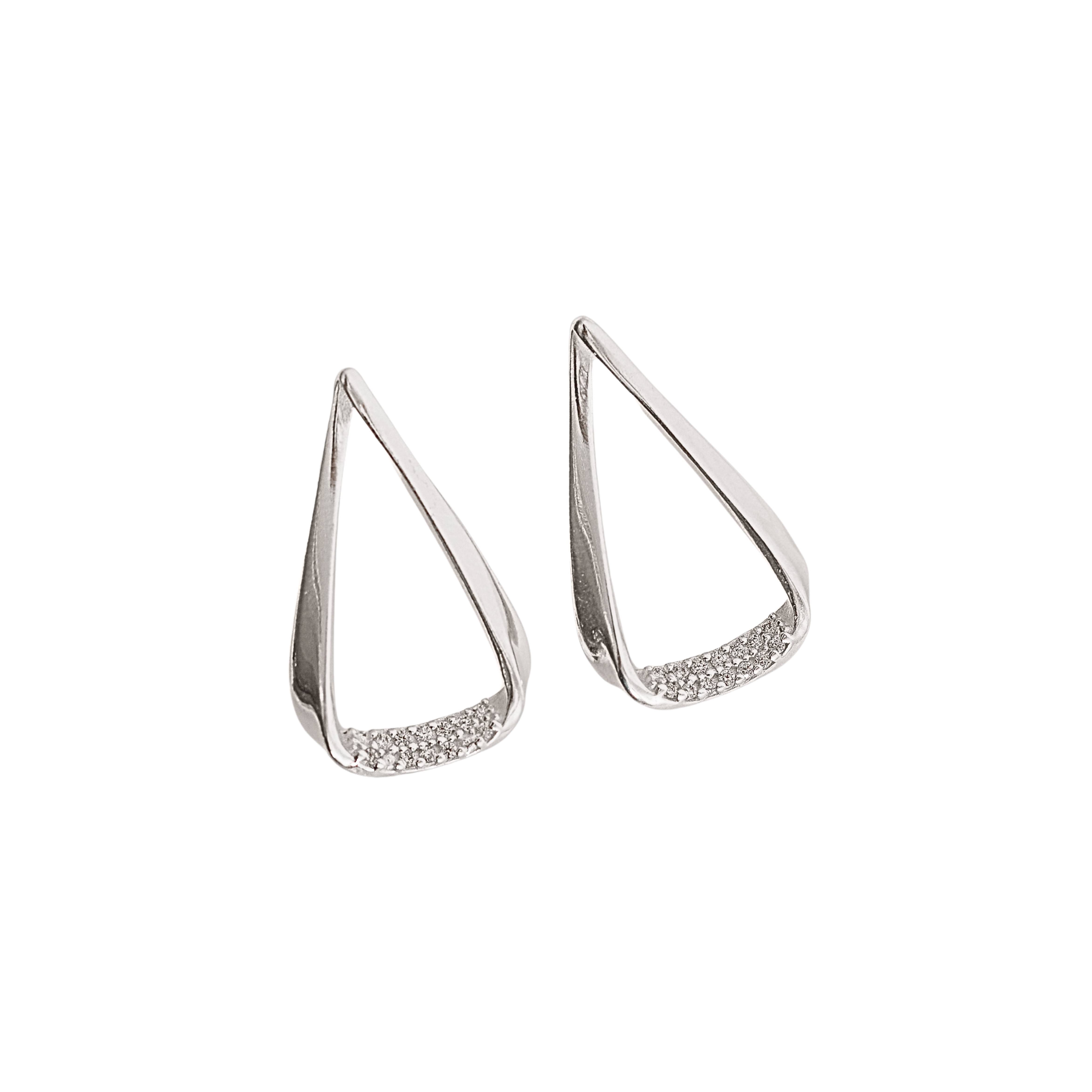 Imagem Brinco gota vazada detalhe cravejado 24mm