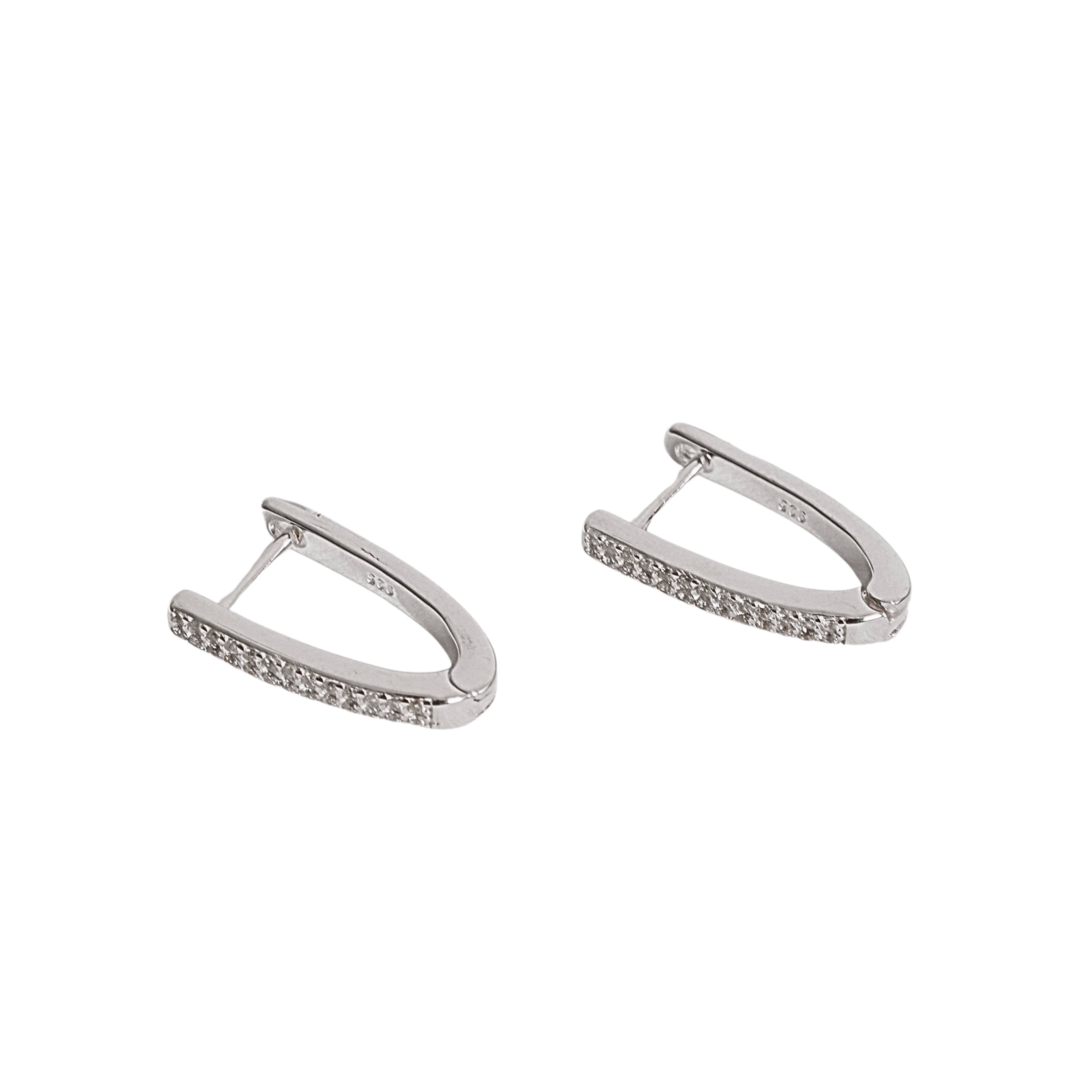 Imagem Argola click oval duplo cravejado 16mm 