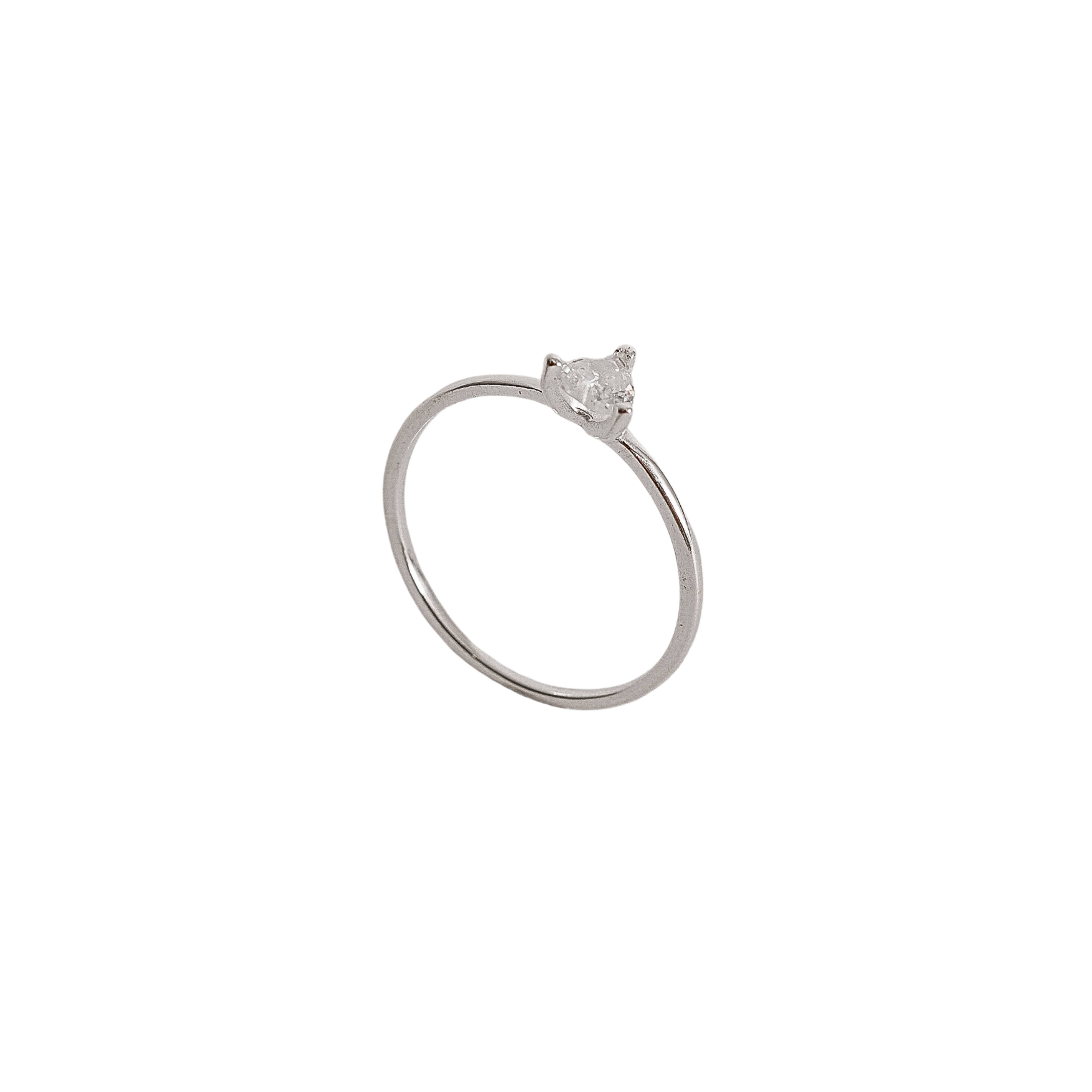 Imagem Anel solitário zircônia coração 4mm