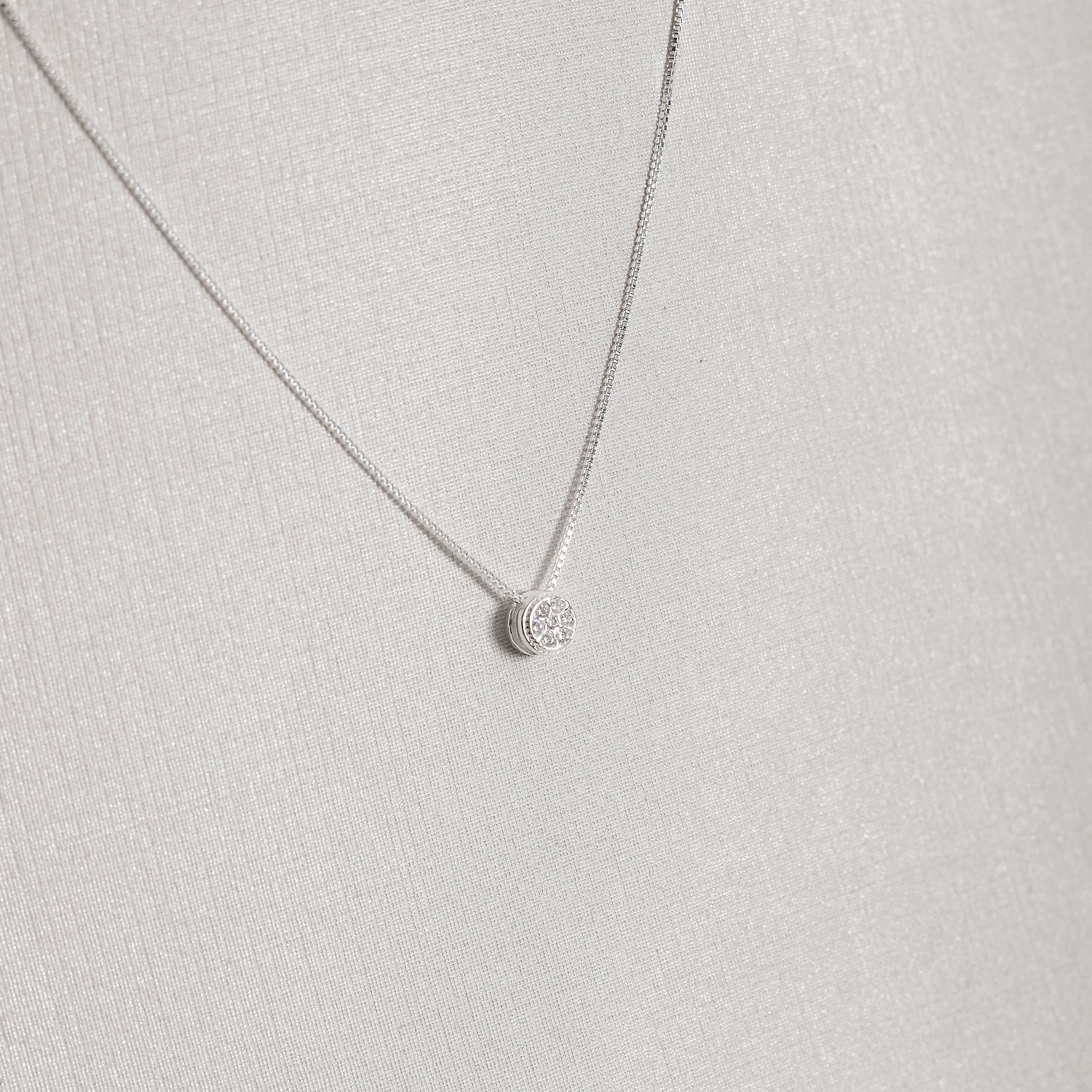 Imagem Colar círculo cravejado caixa alta 5mm 40cm