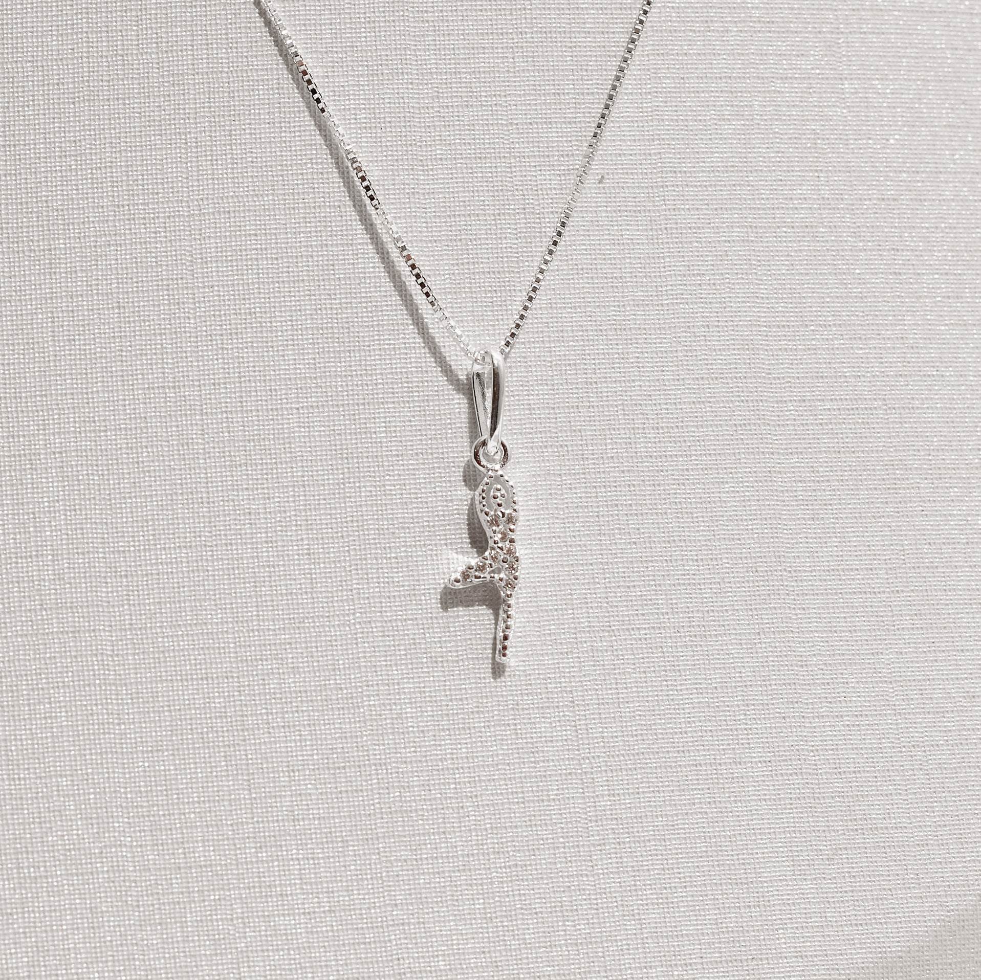 Imagem Secundária Colar pingente yoga cravejado 13mm 45cm