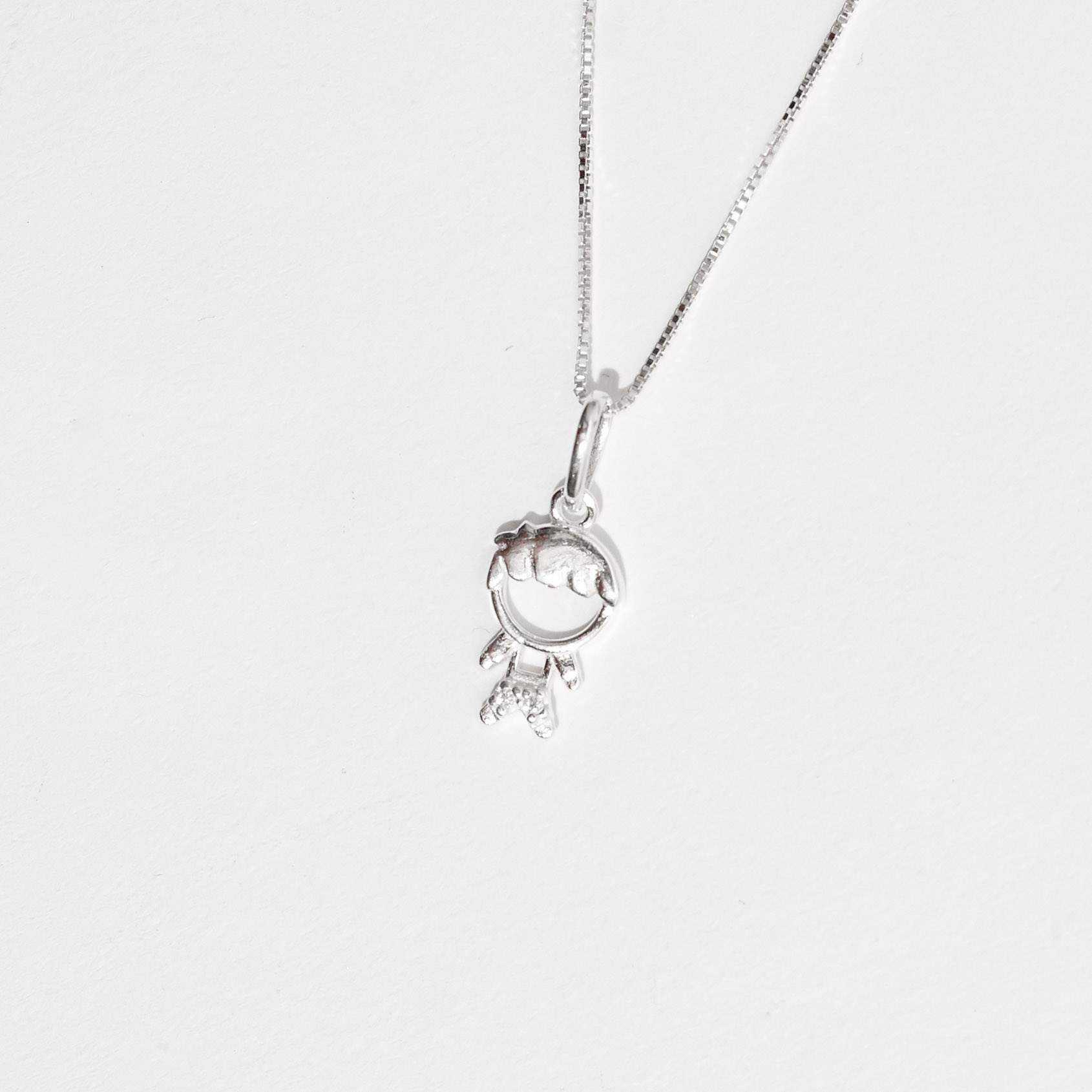 Imagem Colar pingente menino detalhe zircônias 11mm 45cm