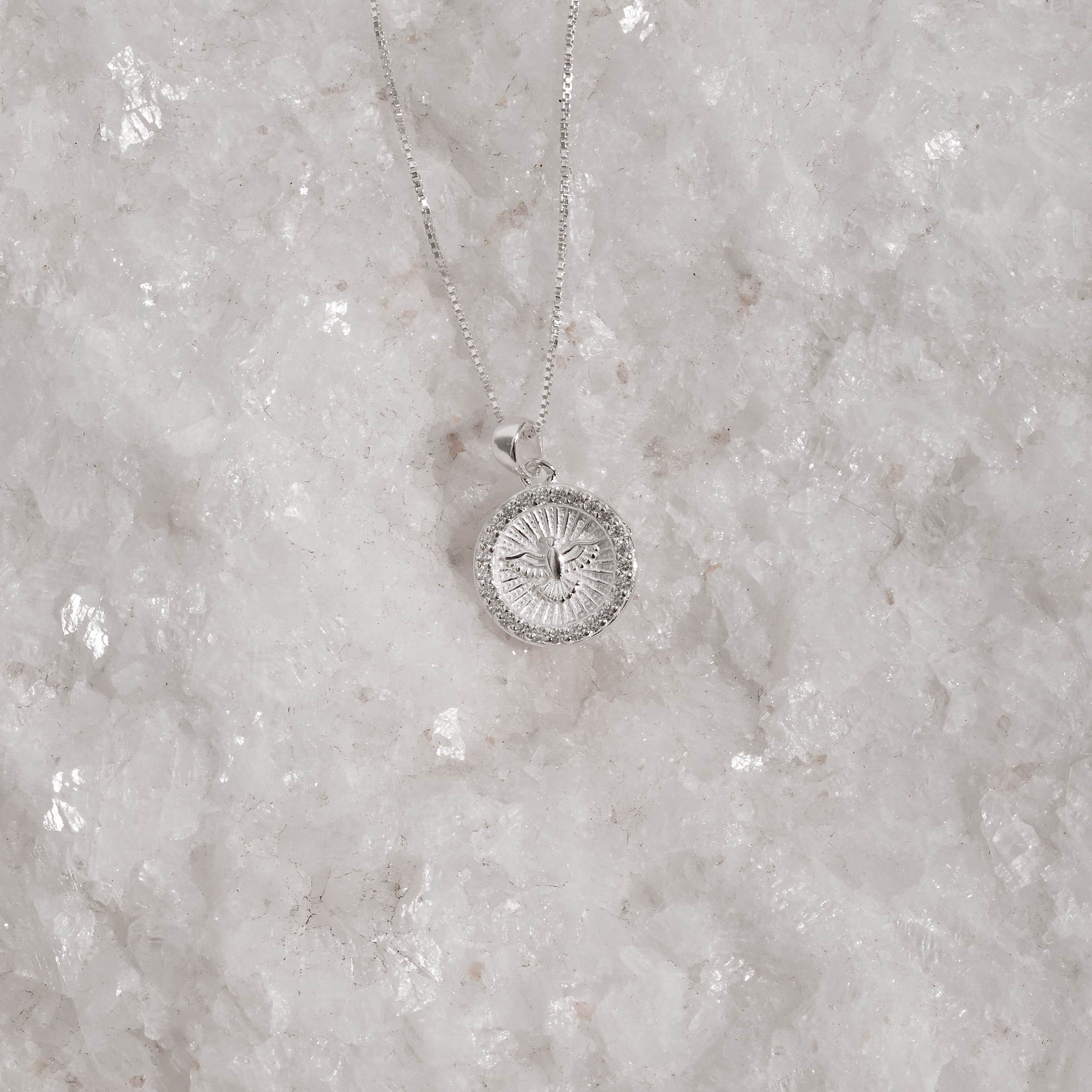 Imagem Secundária Colar pingente medalha Espírito Santo cravejada 13mm 45cm