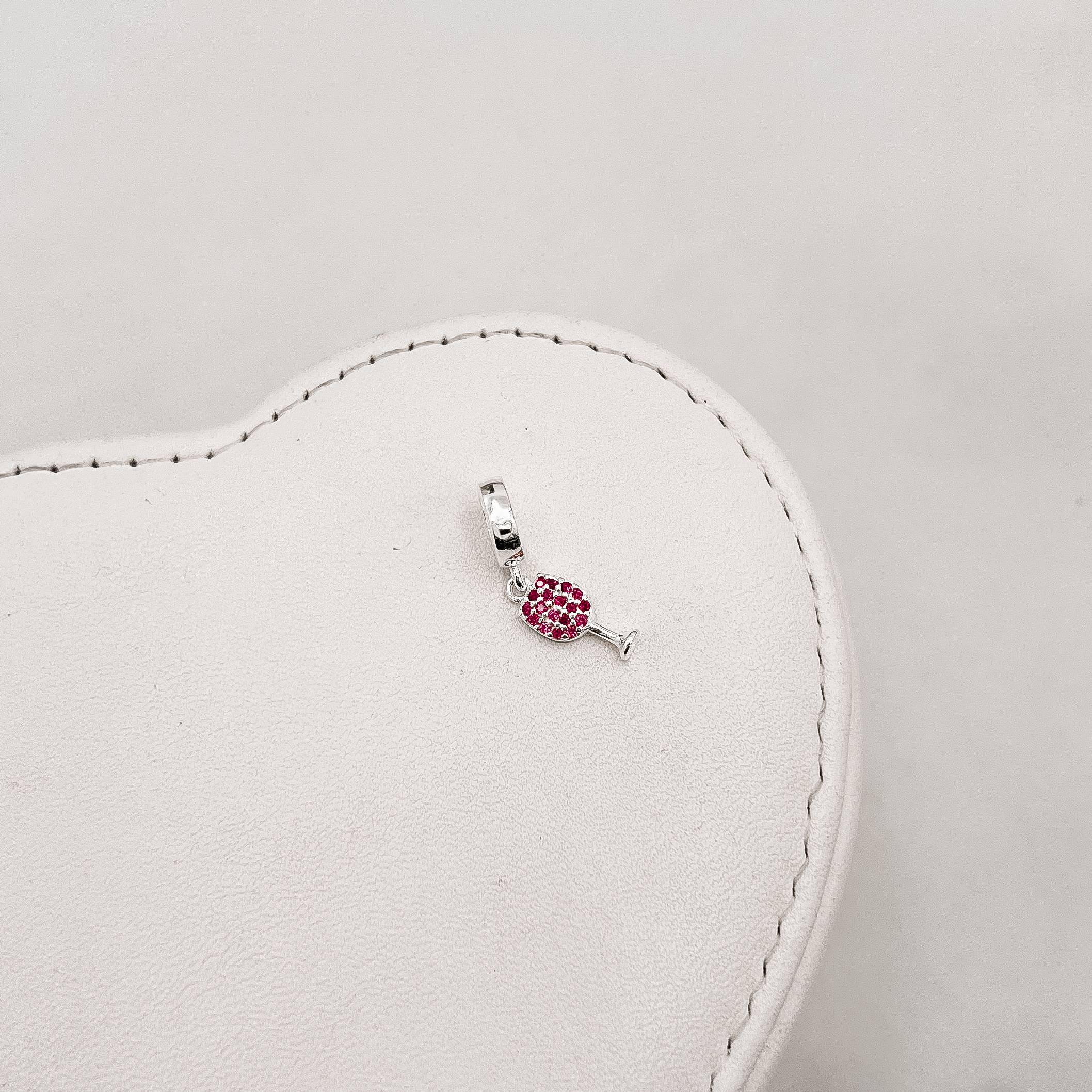 Berloque pingente taça cravejada pink 10mm elo detalhe coração