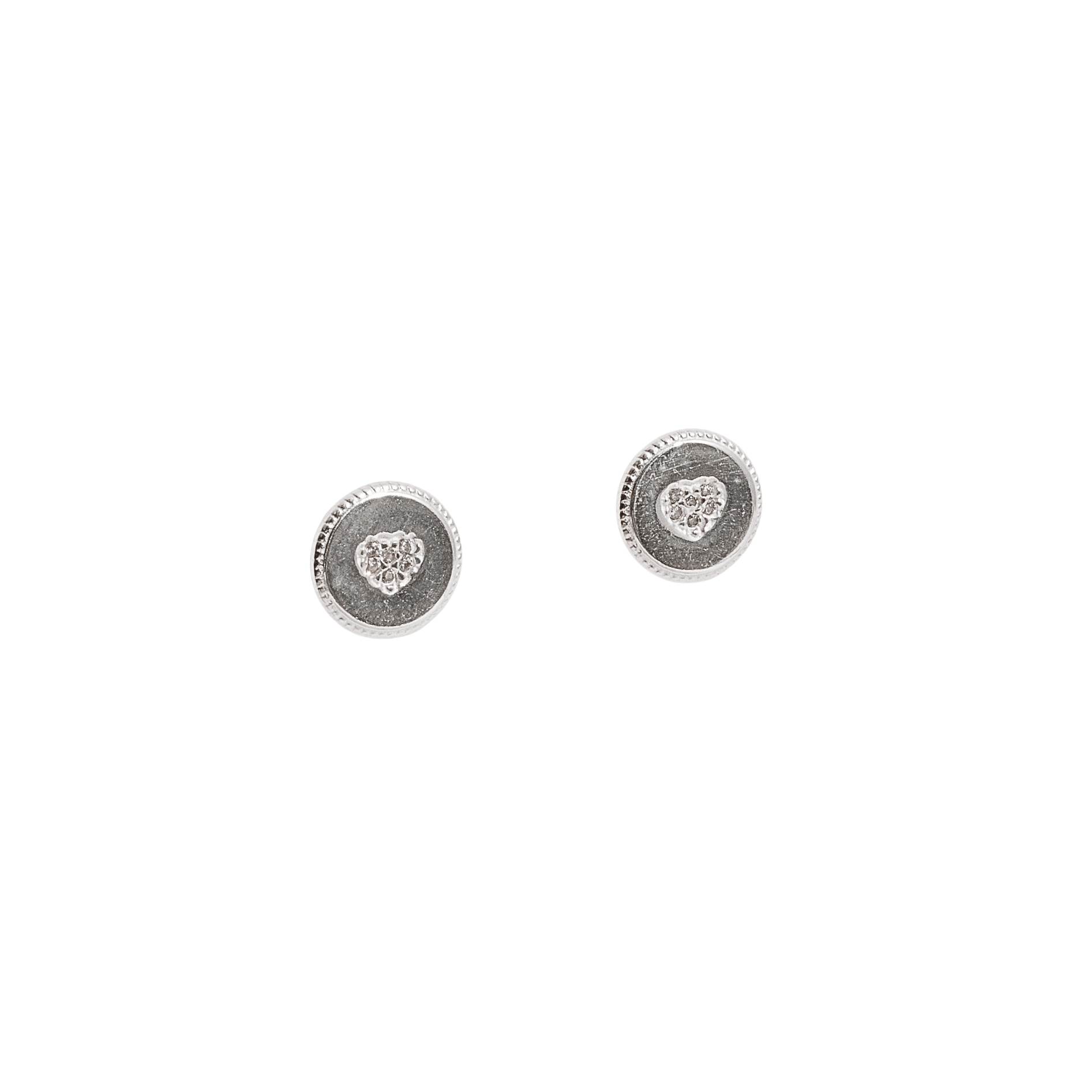 Brinco medalha coração cravejado 9mm