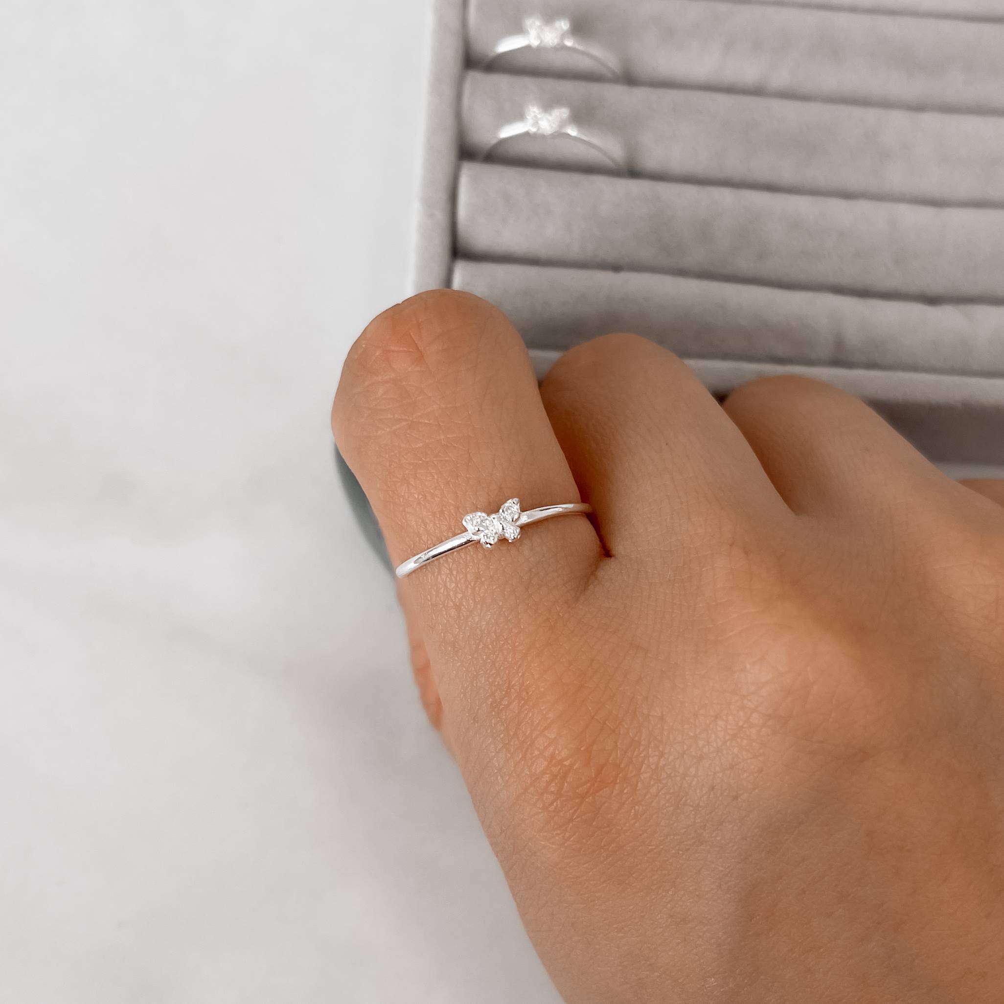 Imagem Secundária Anel borboleta cravejada 5mm