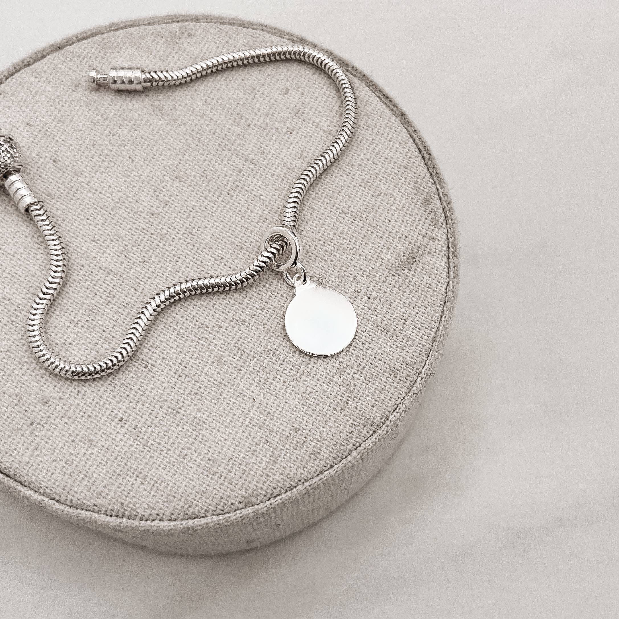 Berloque pingente medalha lisa 12mm