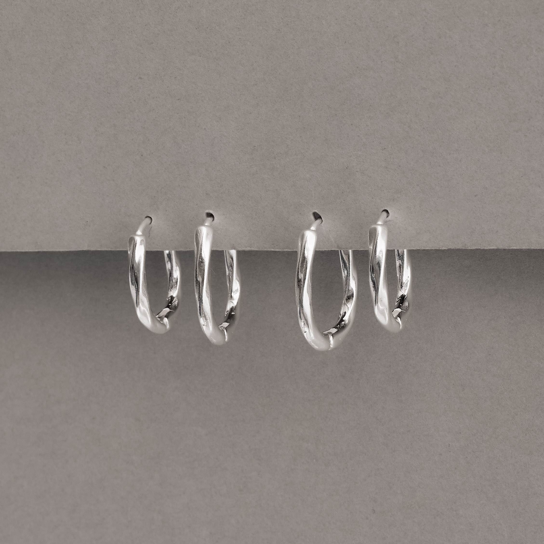 Dupla argolas click oval 15 e 17mm fio torcido