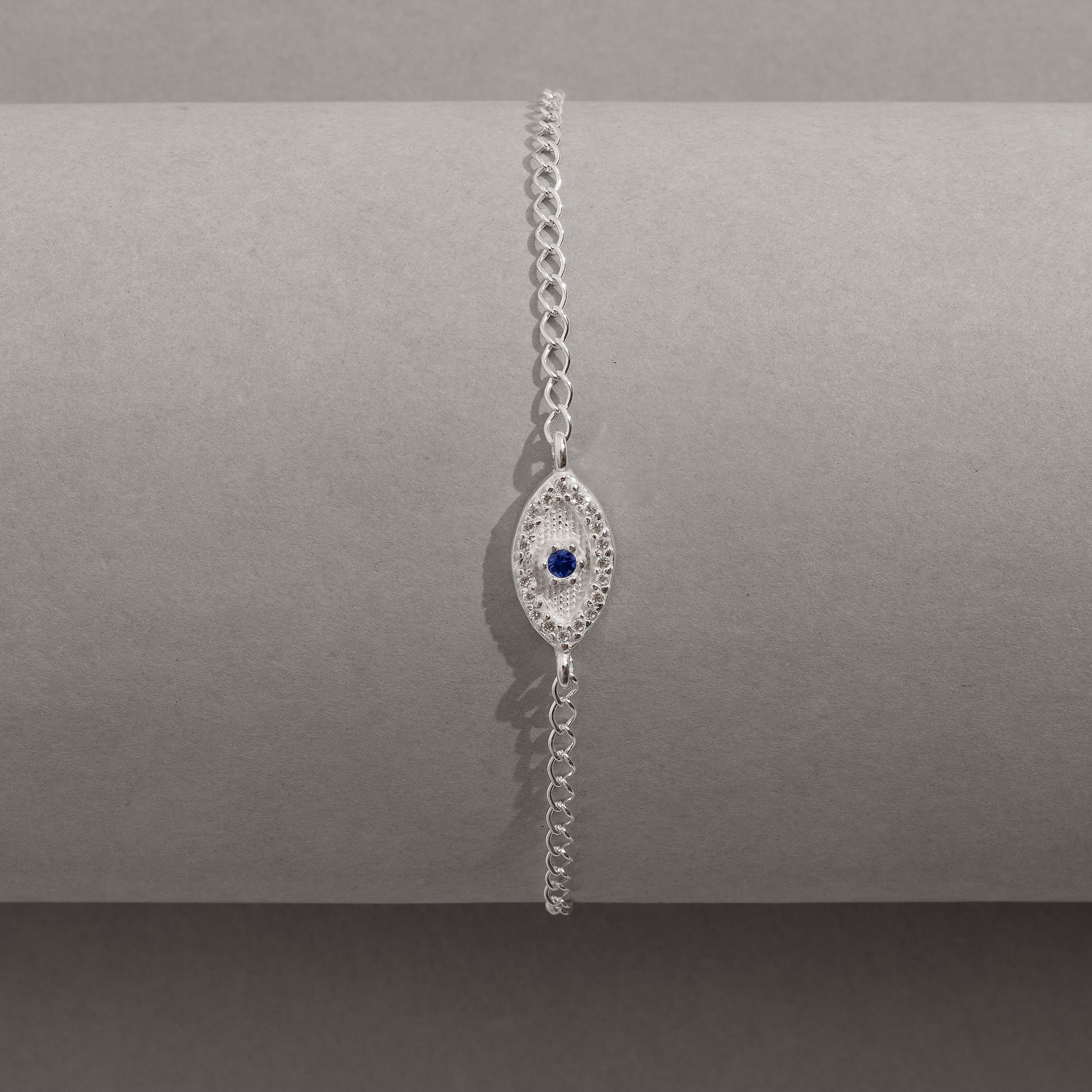 Imagem Secundária Pulseira entremeio olho cravejado detalhe zircônia azul 12mm
