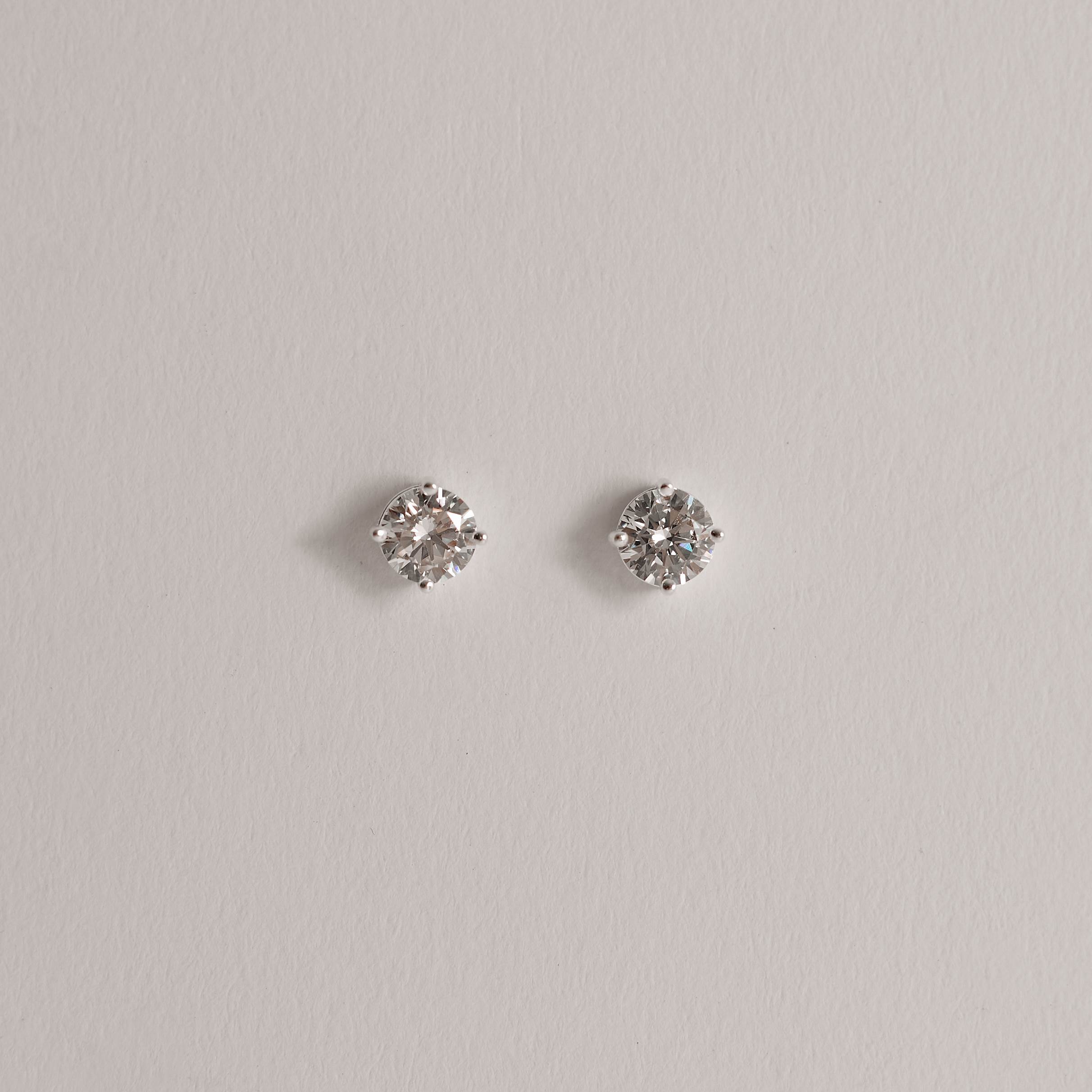 Imagem Secundária Conjunto brinco e colar zircônia redonda cristal 6mm 45cm