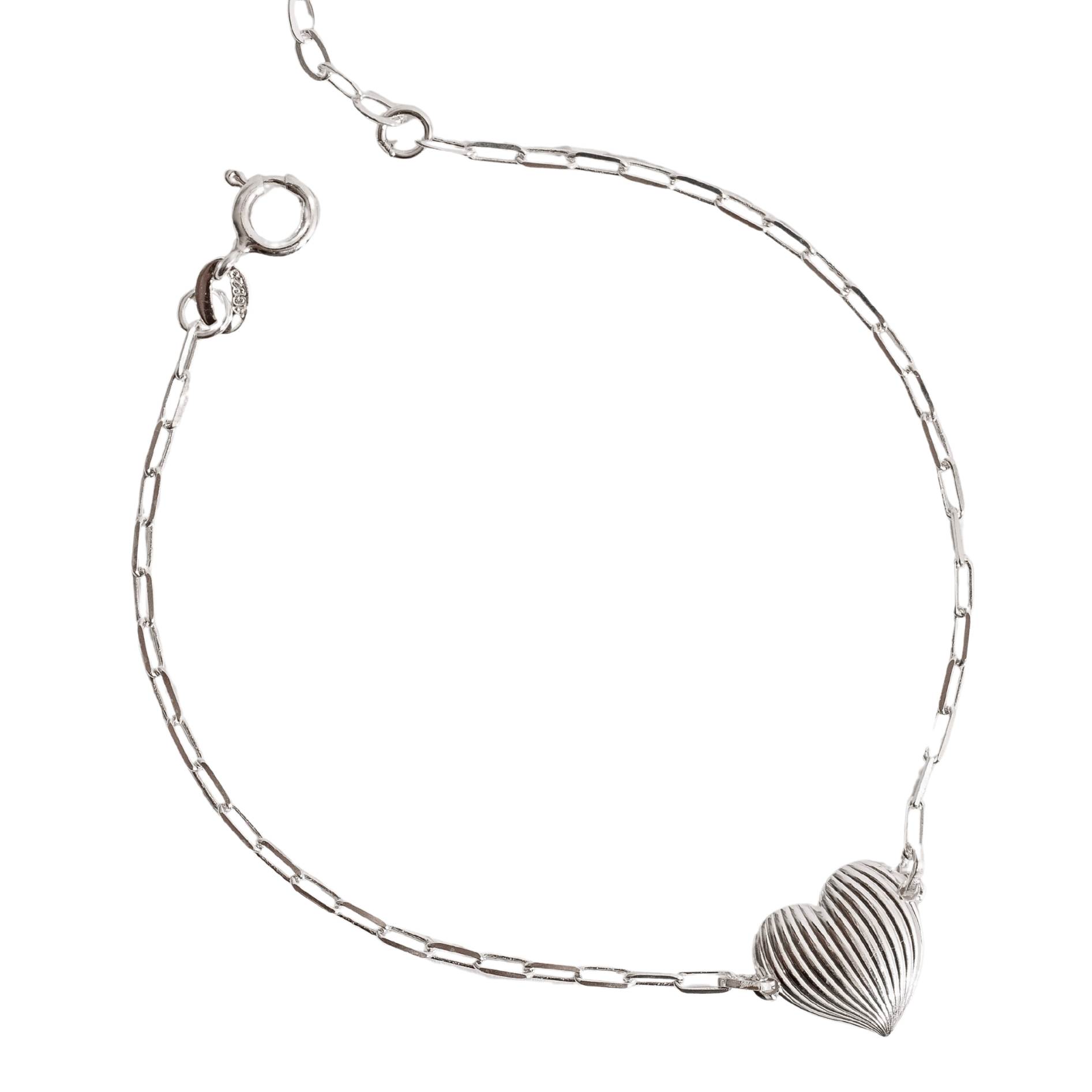 Imagem Pulseira entremeio coração riscado 12mm corrente cartier