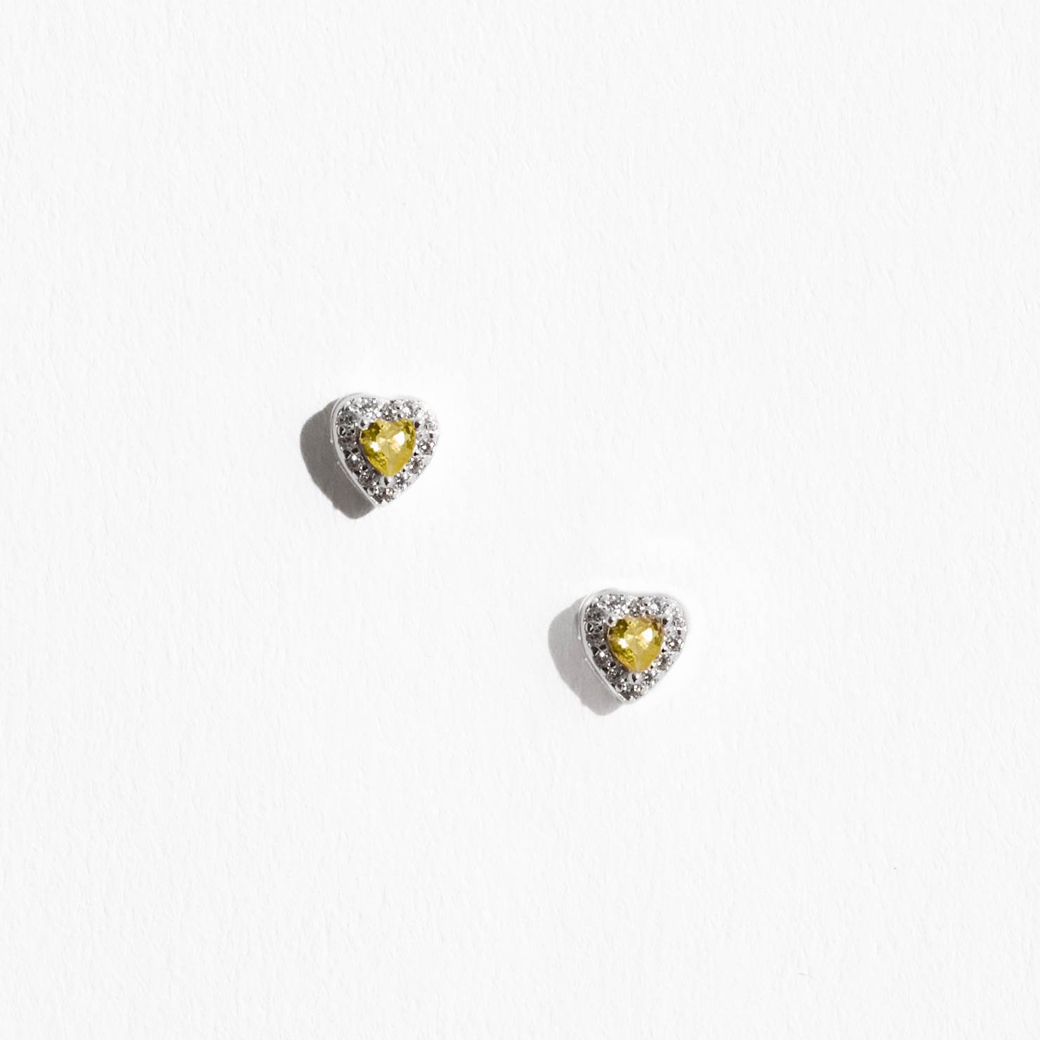 Imagem Brinco zircônia coração amarela com cravejado 6mm