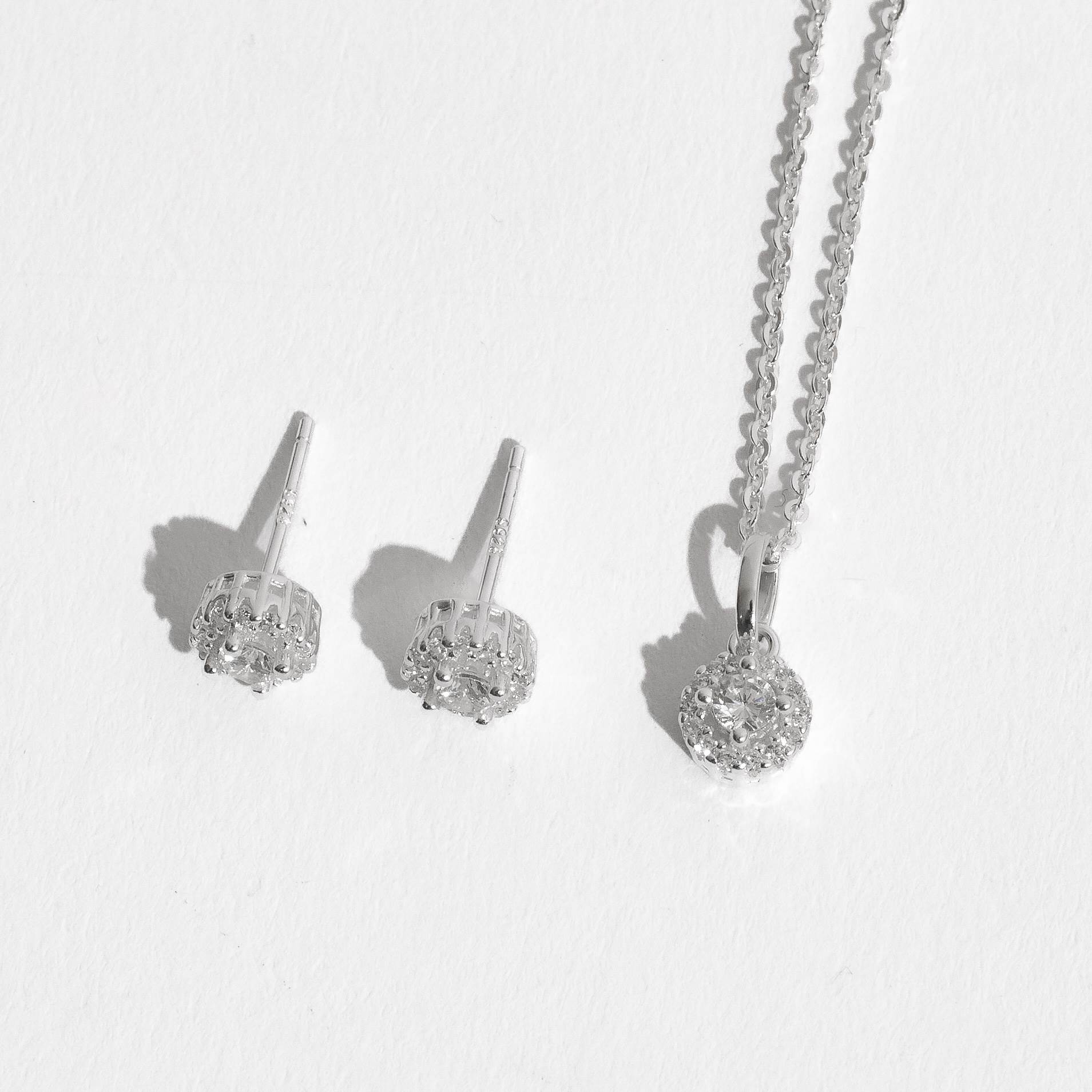 Conjunto brinco e colar zircônia cristal com cravejado 6mm corrente cadeadinho 40cm