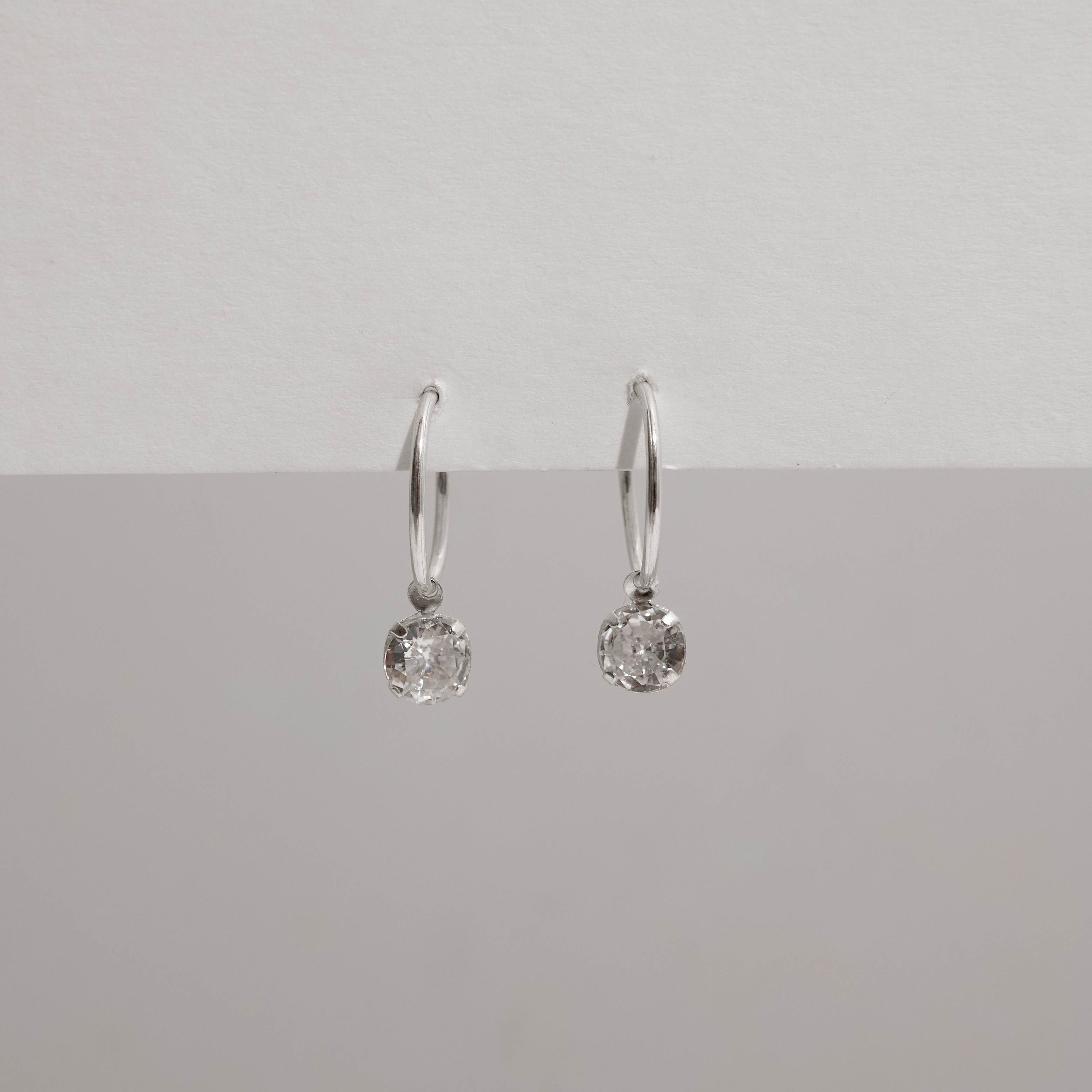 Imagem Argola 15mm pingente zircônia cristal 6mm
