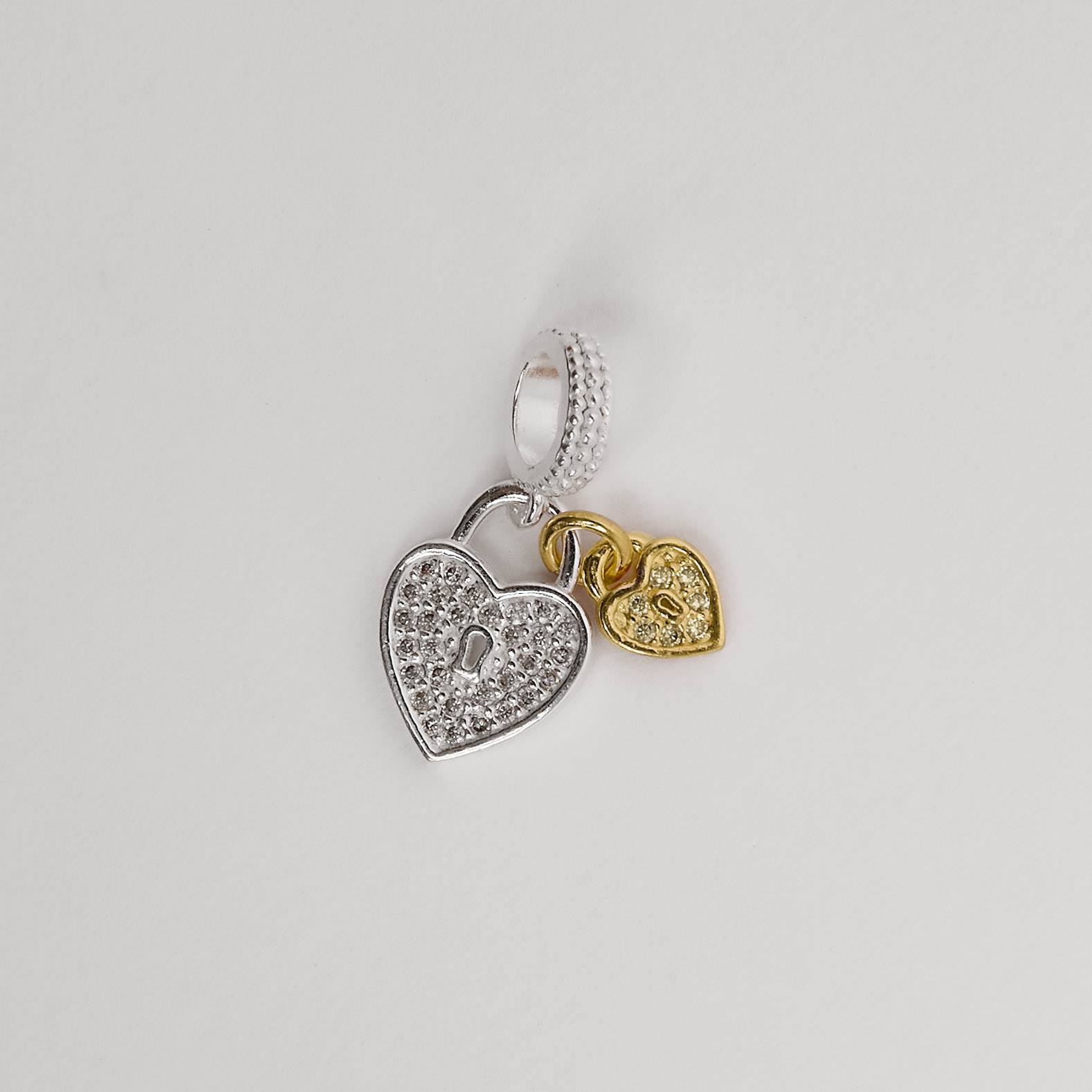 Berloque pingentes cadeados coração cravejado 13mm detalhe ródio