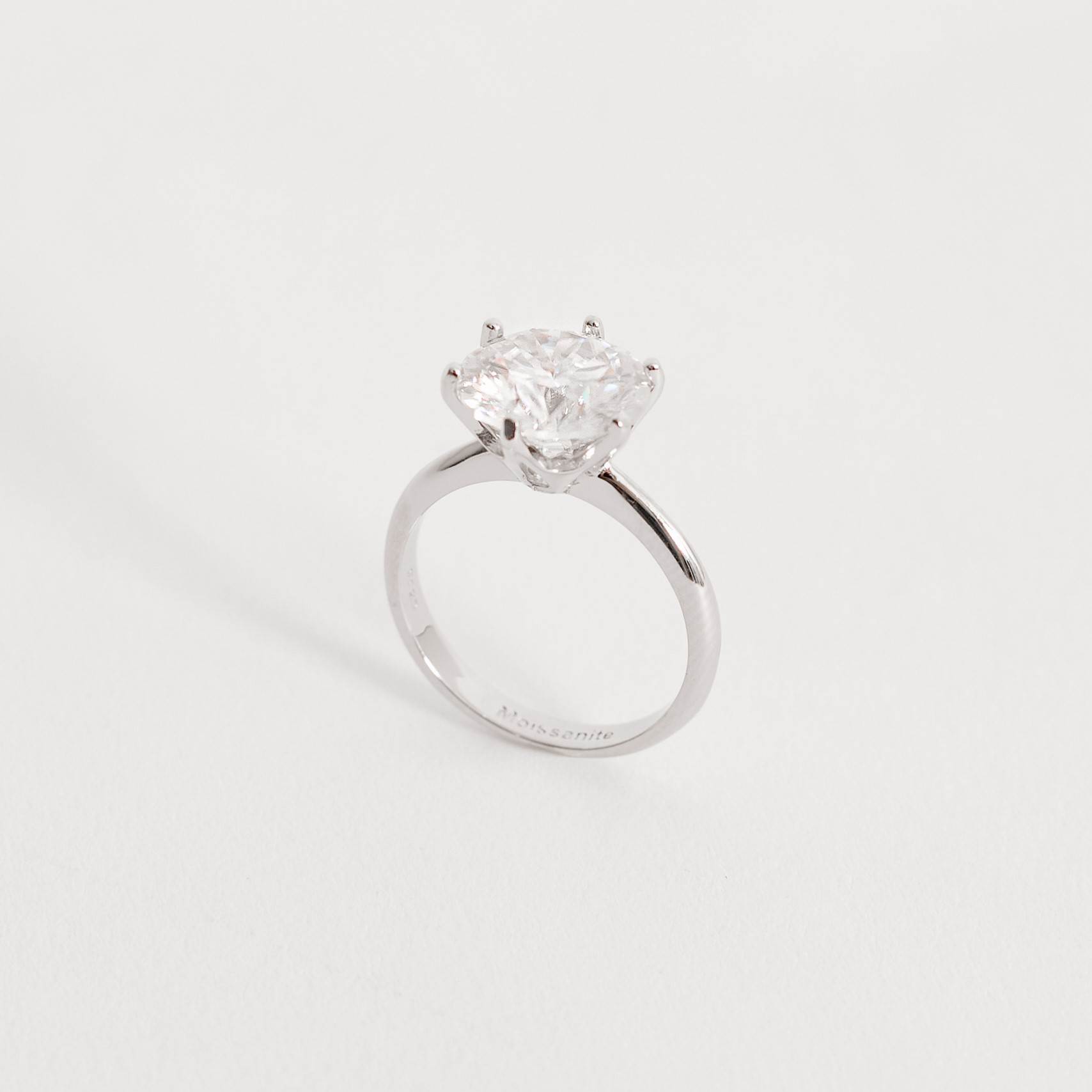 Anel solitário moissanite 10mm ródio
