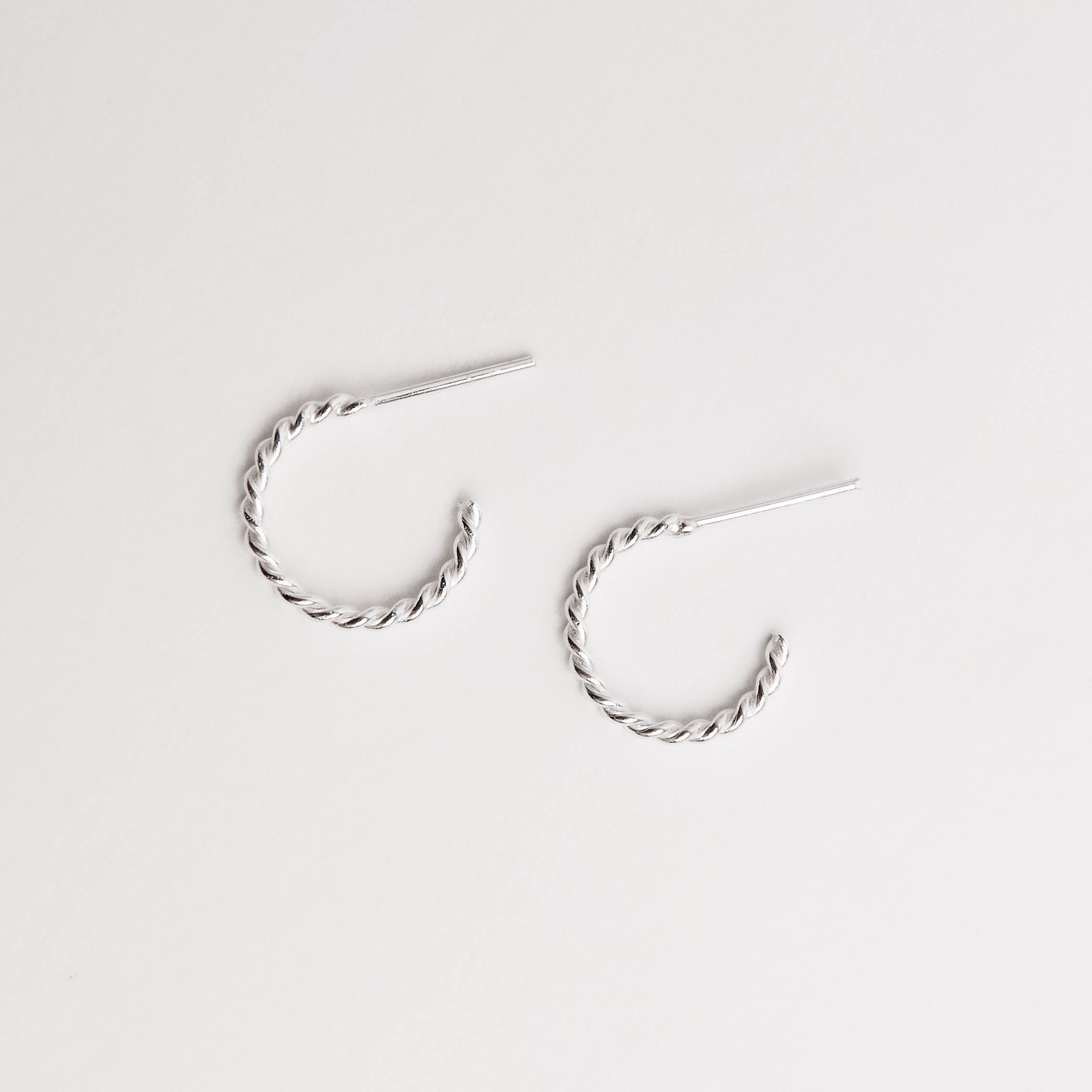 Argola fio torcido 14mm tarraxa
