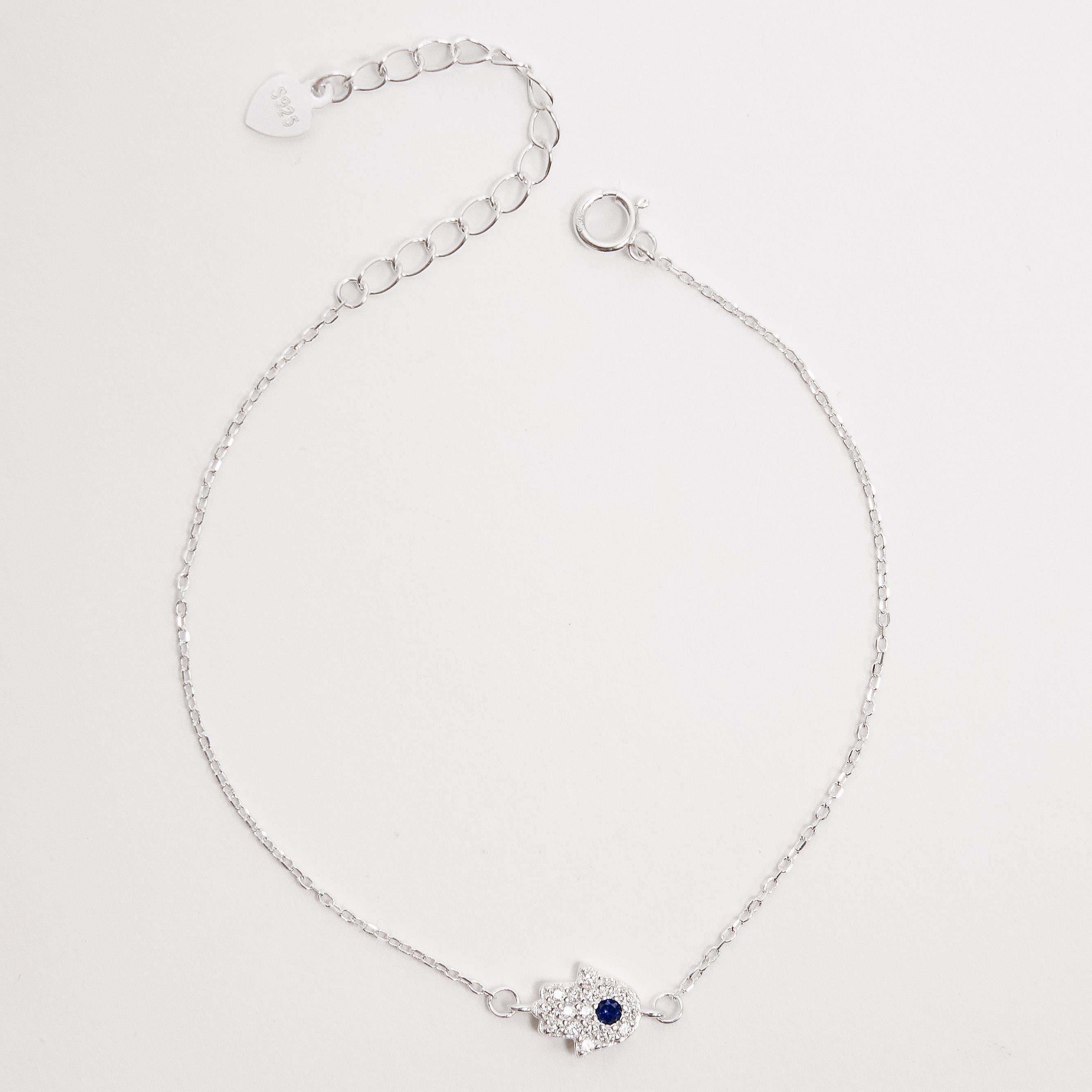 Pulseira entremeio mão cravejada 8mm detalhe zircônia azul 16+4cm
