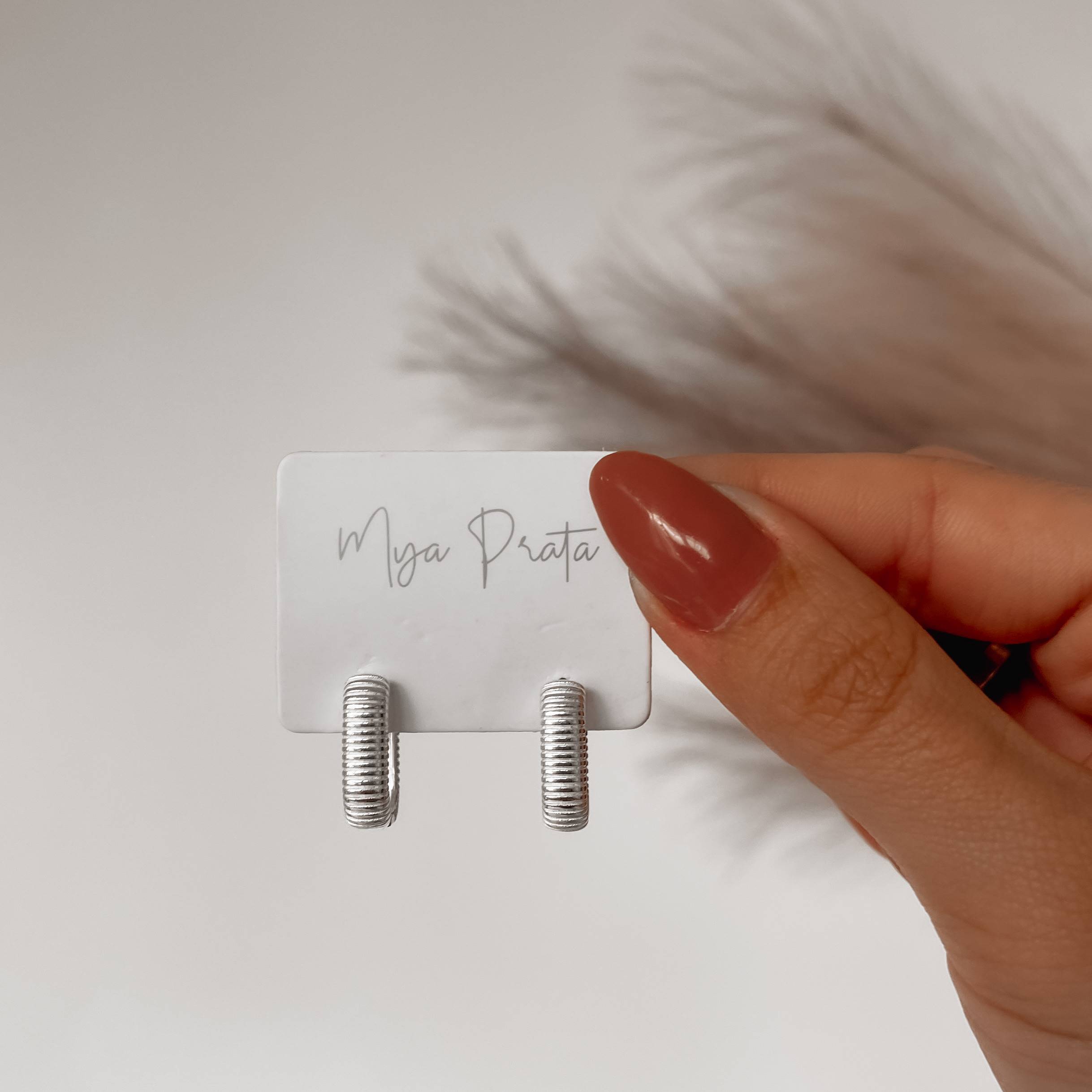 Imagem Argola click oval riscada 15mm